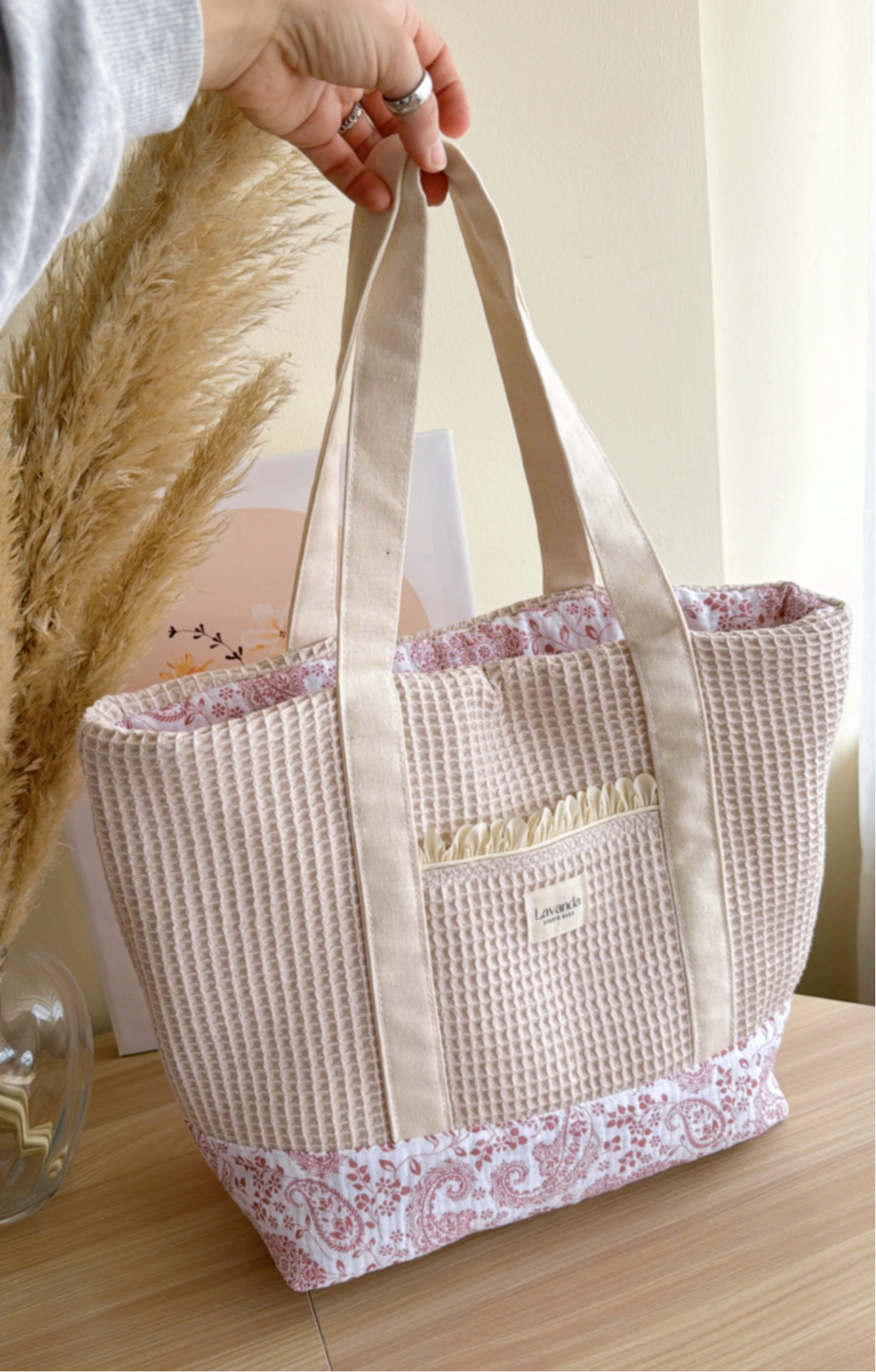 C.Tote bag/ vanilla line