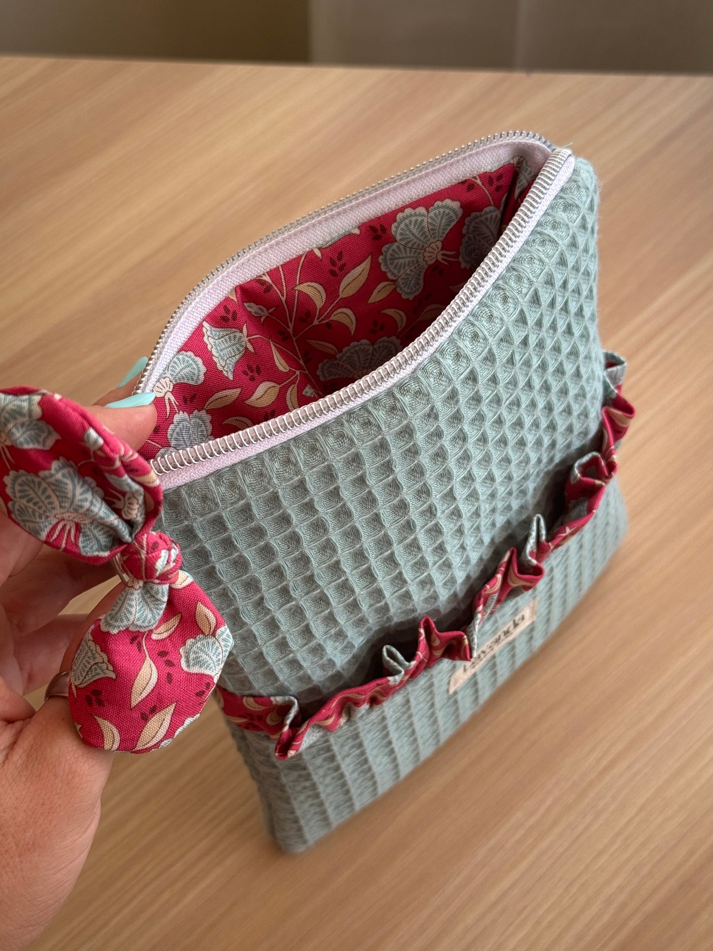 Kindle sleeve mint waffle and dustry red.