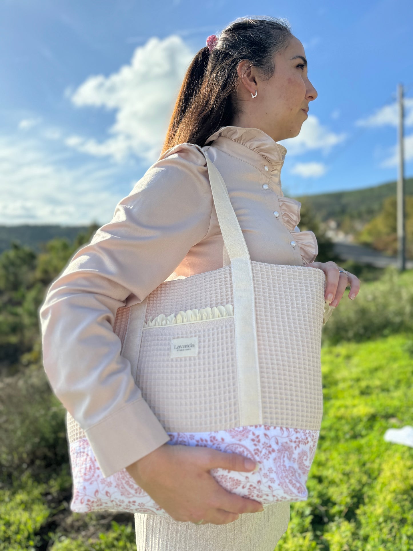 C.Tote bag/ vanilla line