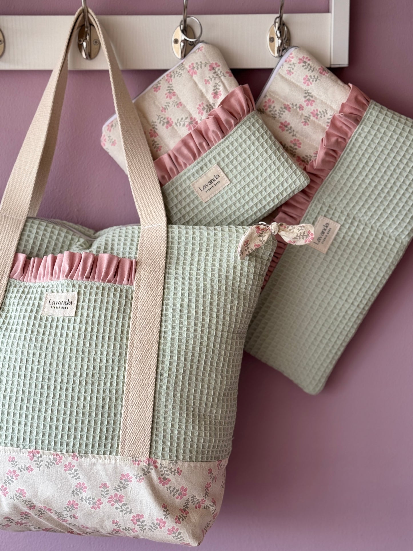 A.Tote bag mint waffle and pastel flowers (custom bag) Available to make within 15 business days.