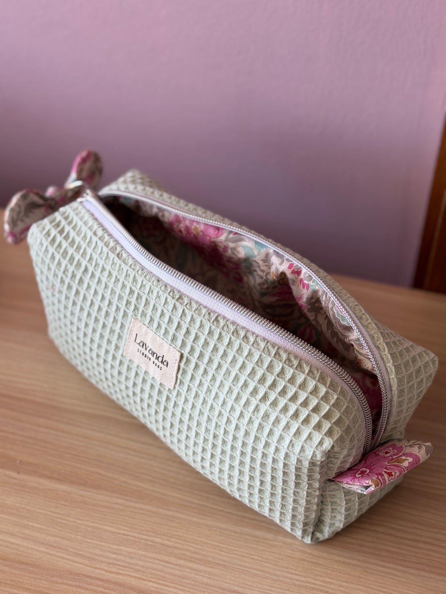 A.Pen cases🌸7