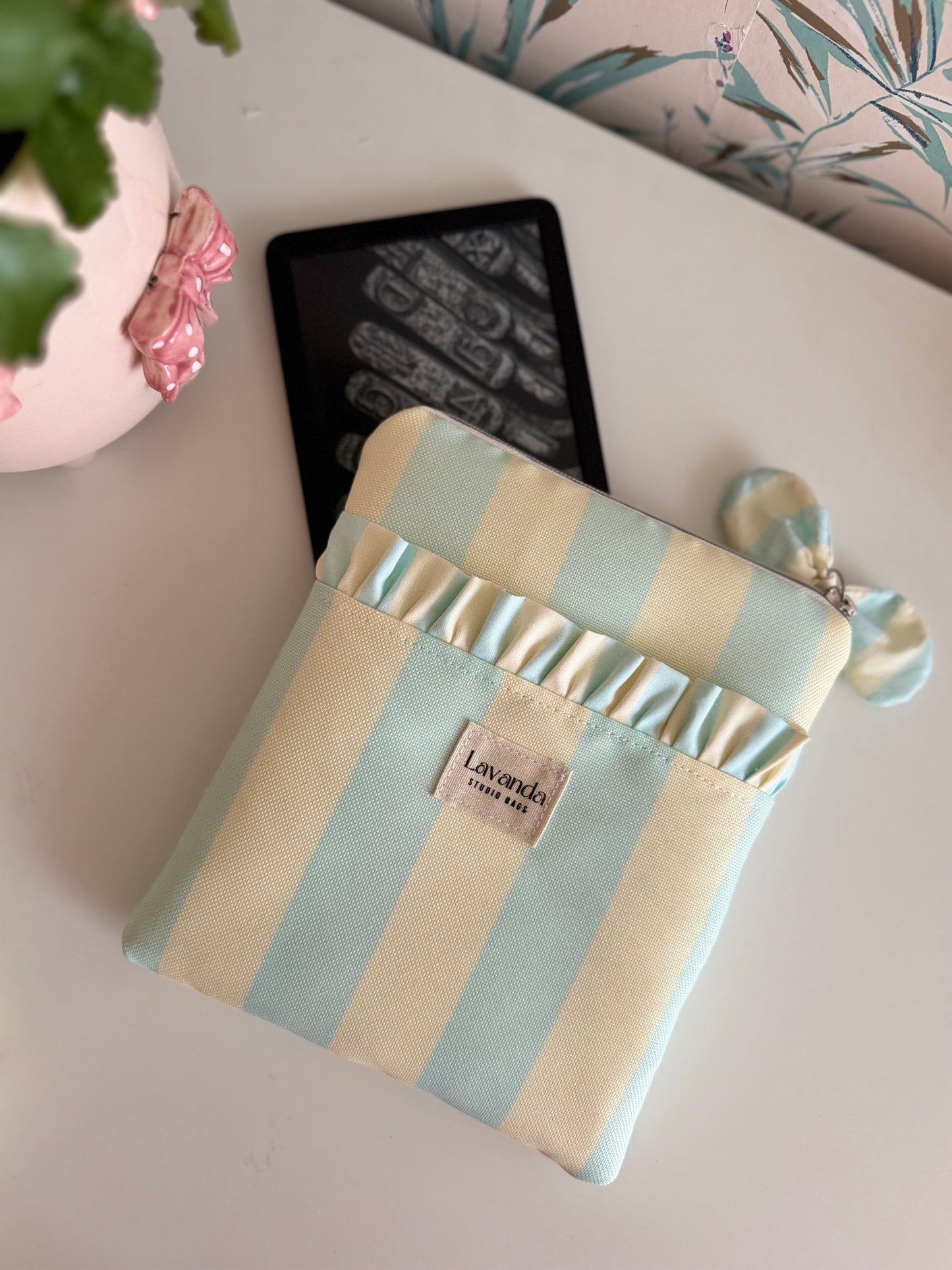 Kindle/ kobo sleeve summer collection🐚