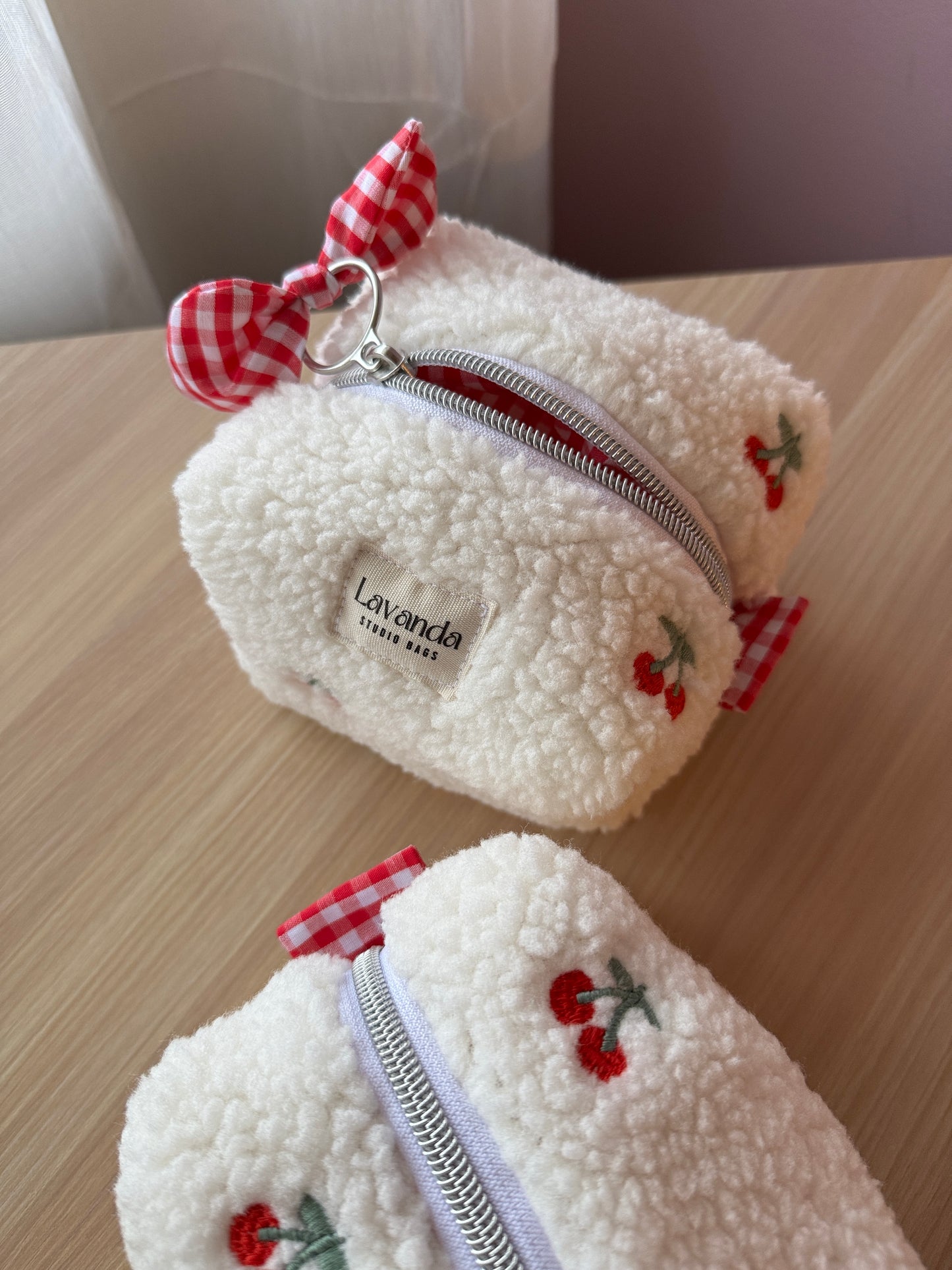 One left! Mini happy box cherry 🍒