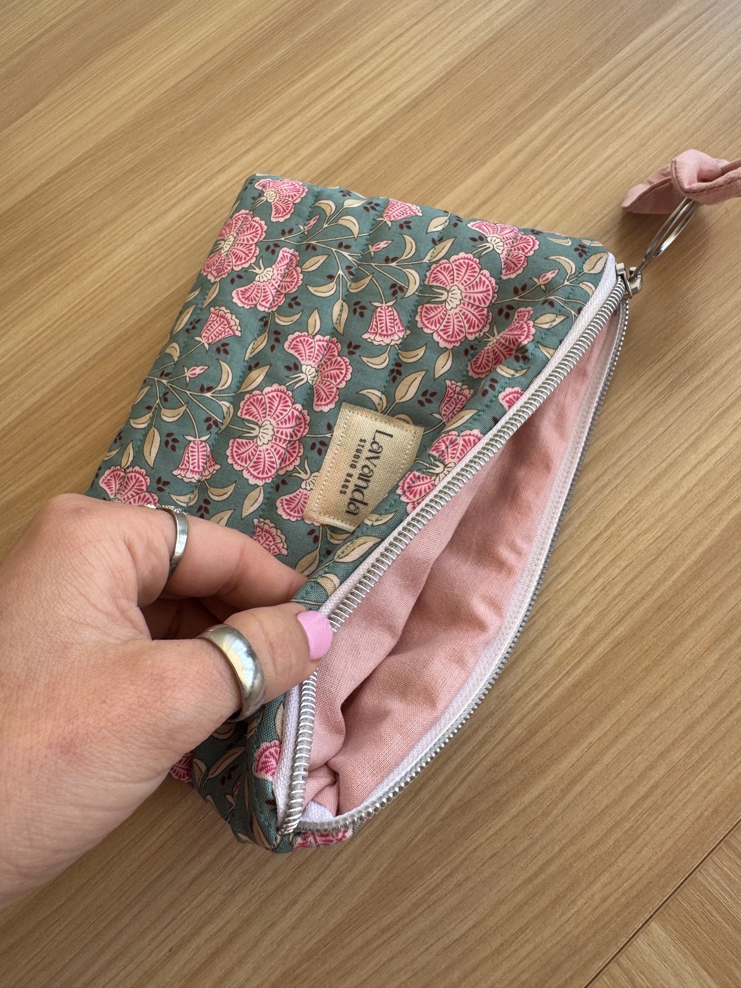 Kindle sleeve floral