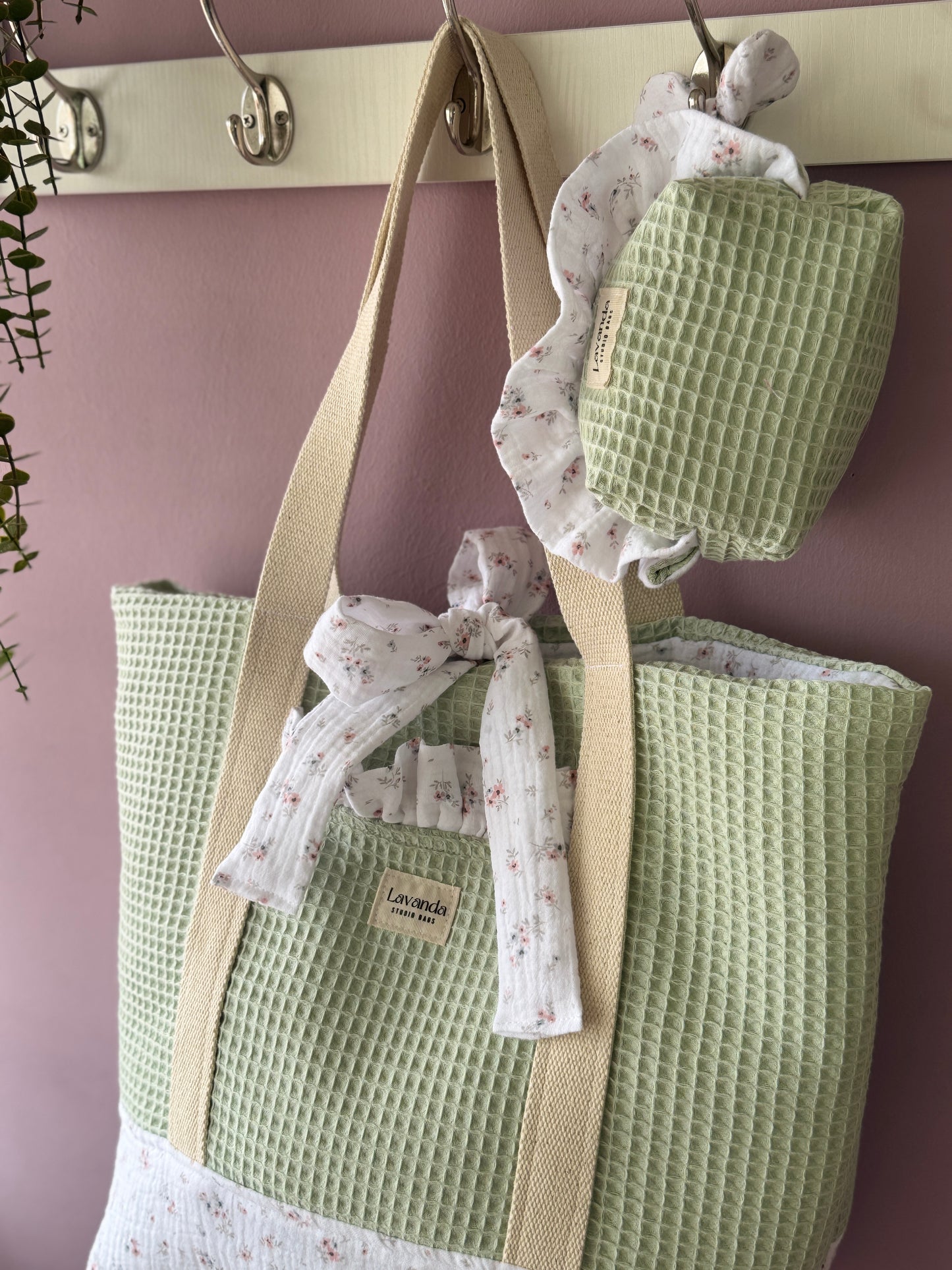 A.Tote bag mint waffle (custom bag) Available to make within 15 business days.