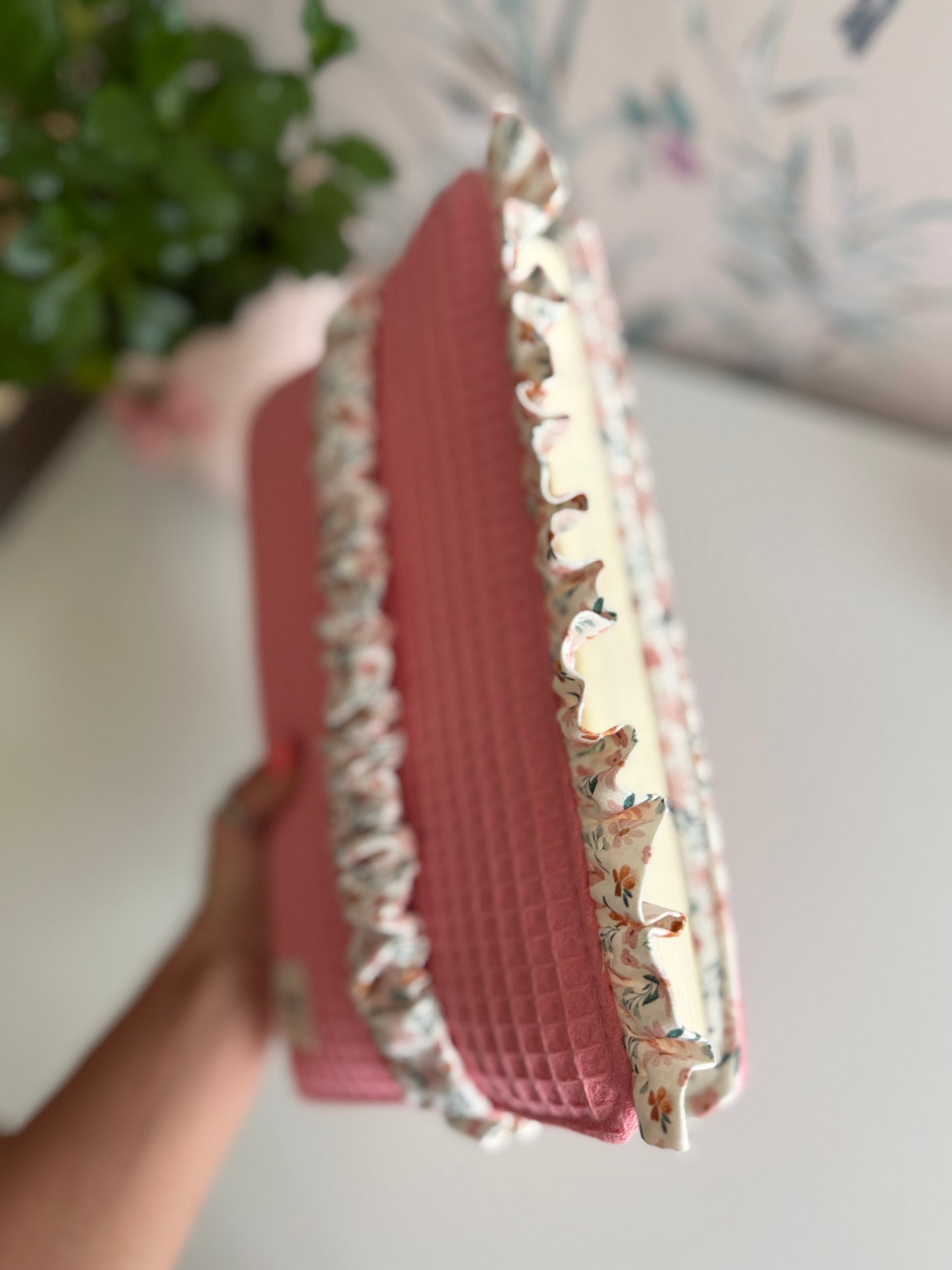 Book cover with flaps waffle fabric and cotton flowers