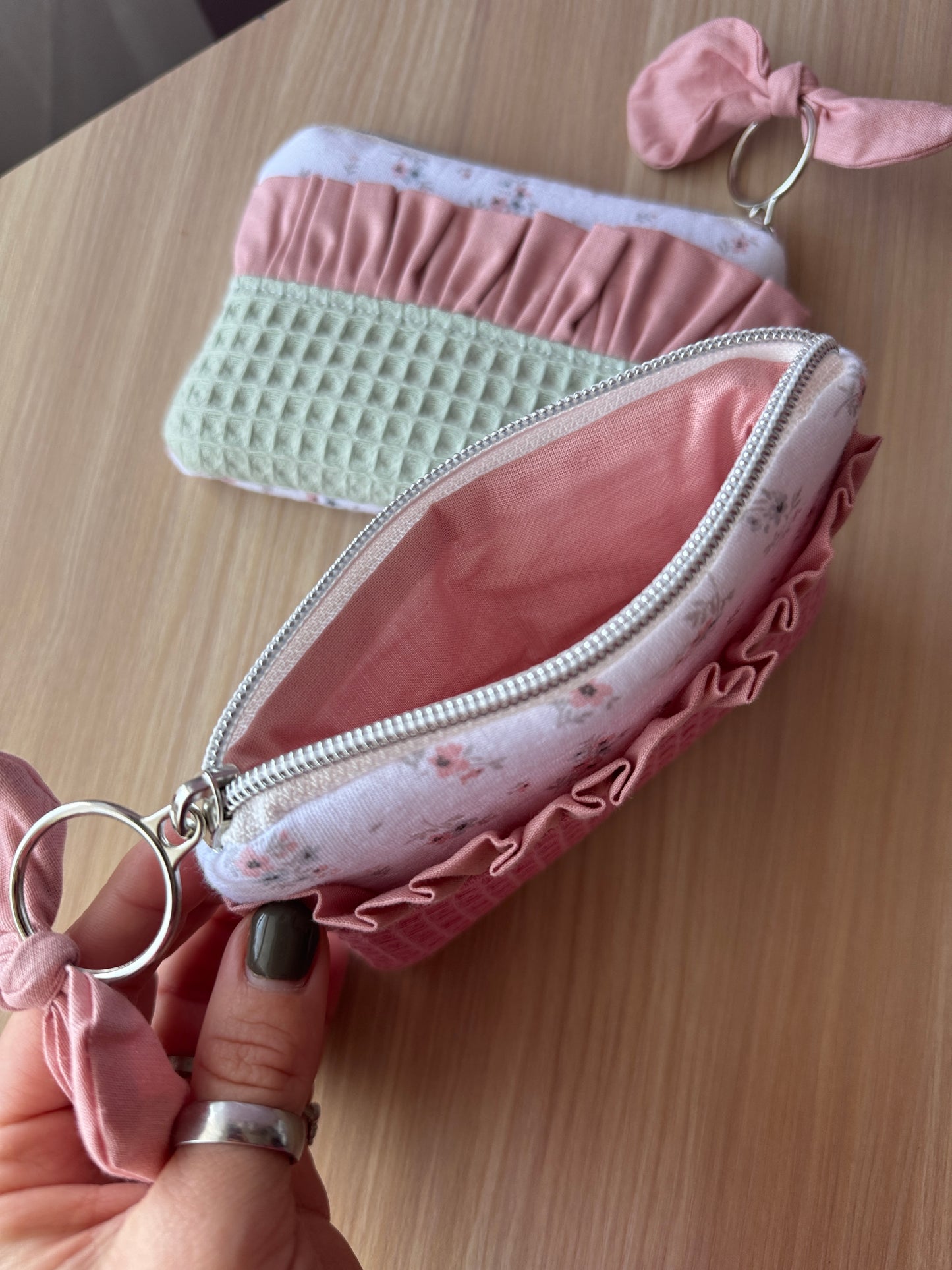 Mini pouch camellia 14