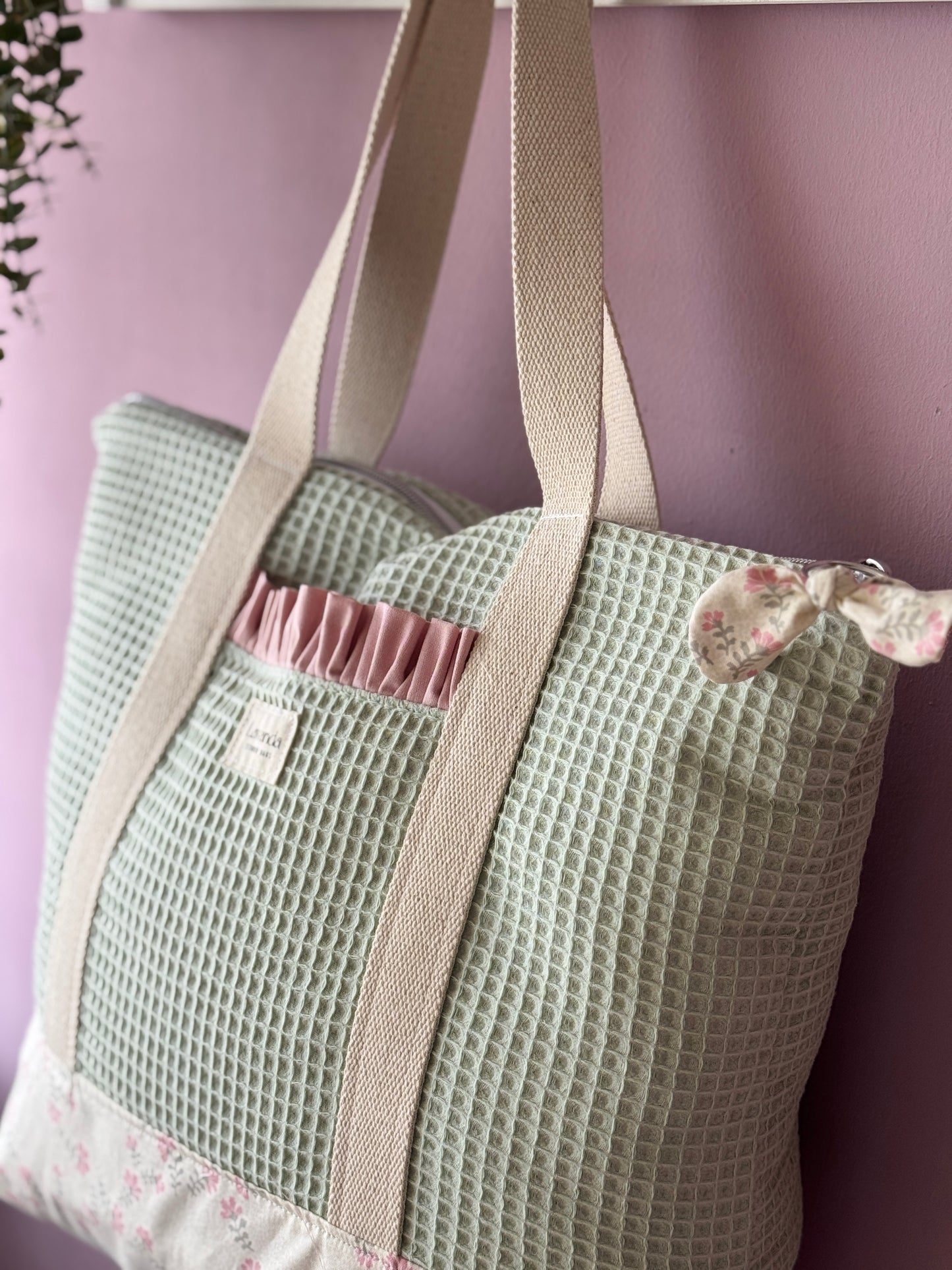 A.Tote bag mint waffle and pastel flowers (custom bag) Available to make within 15 business days.