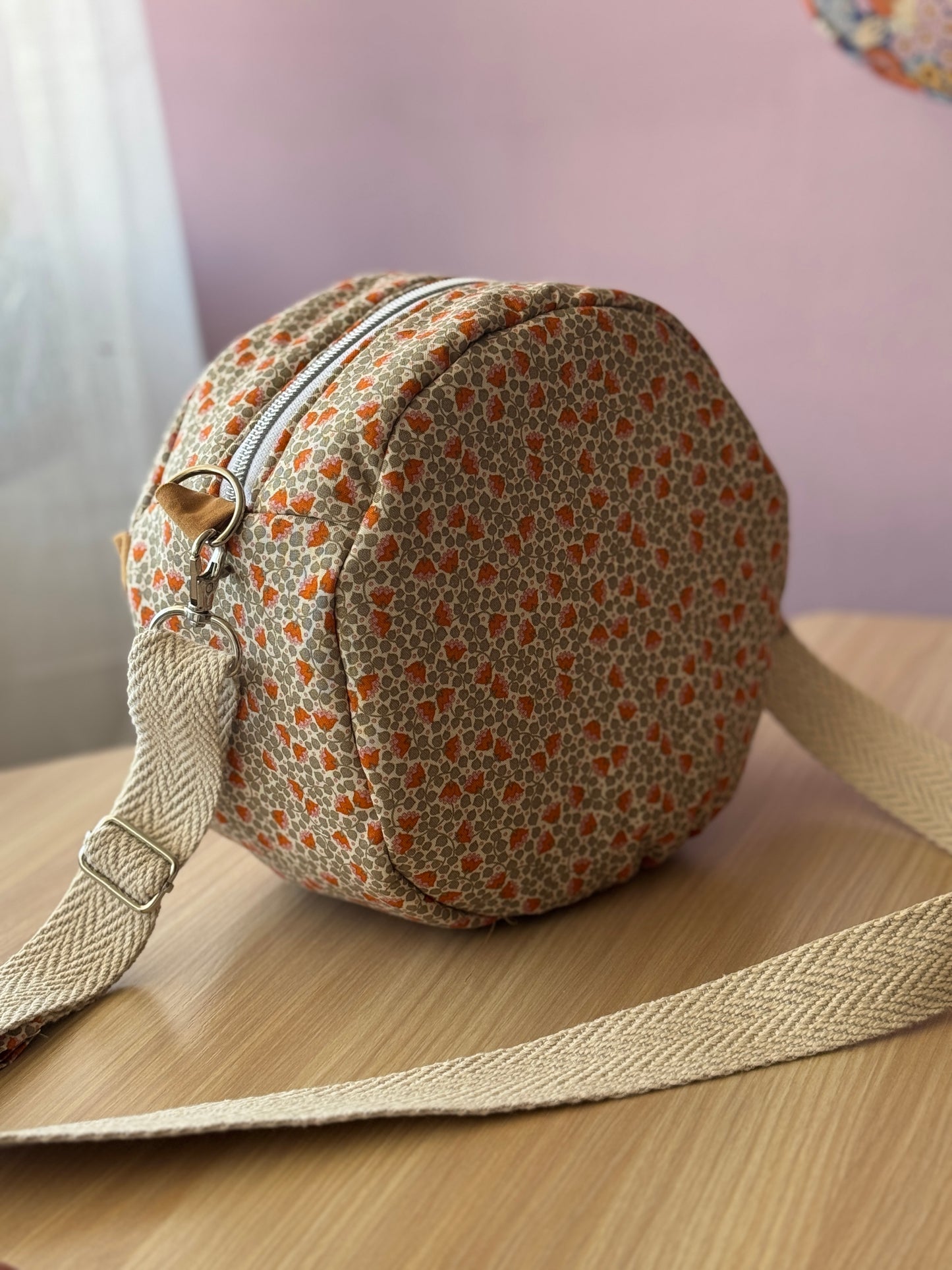 Round shoulder bag jazmín + scrunchie 🌸 4