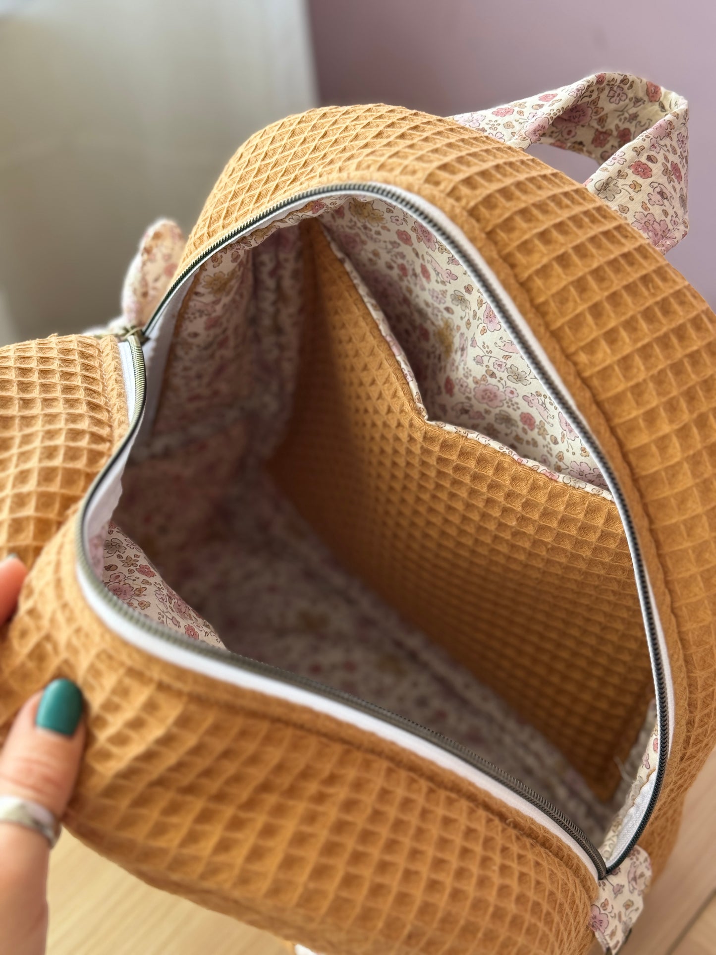 Backpack ocre waffle and pastel flowers🍂