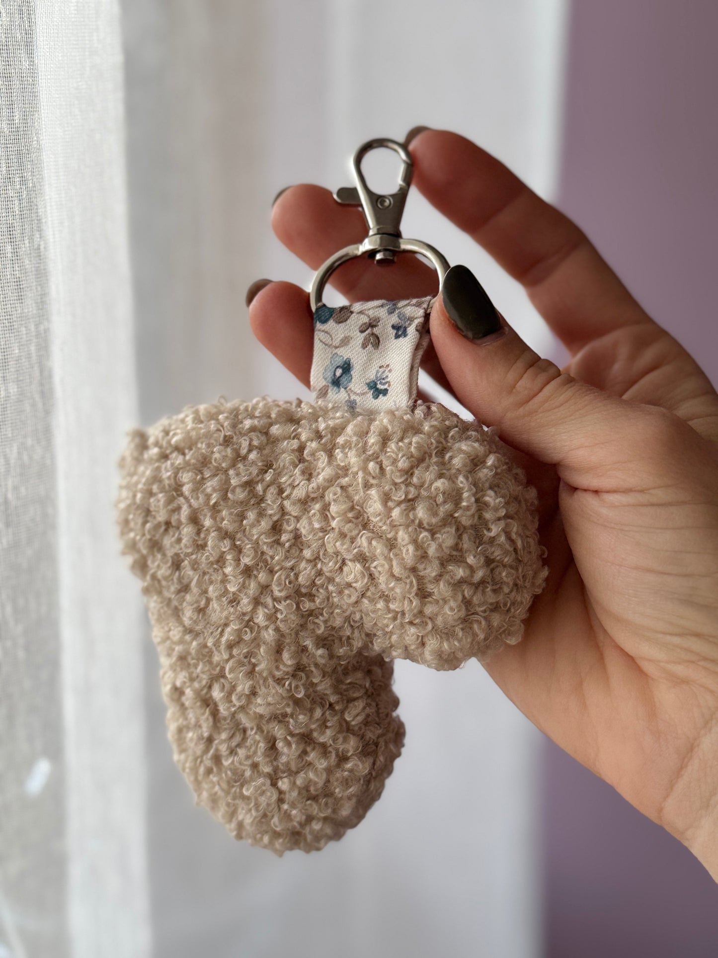 Fabric heart keychain beige teddy