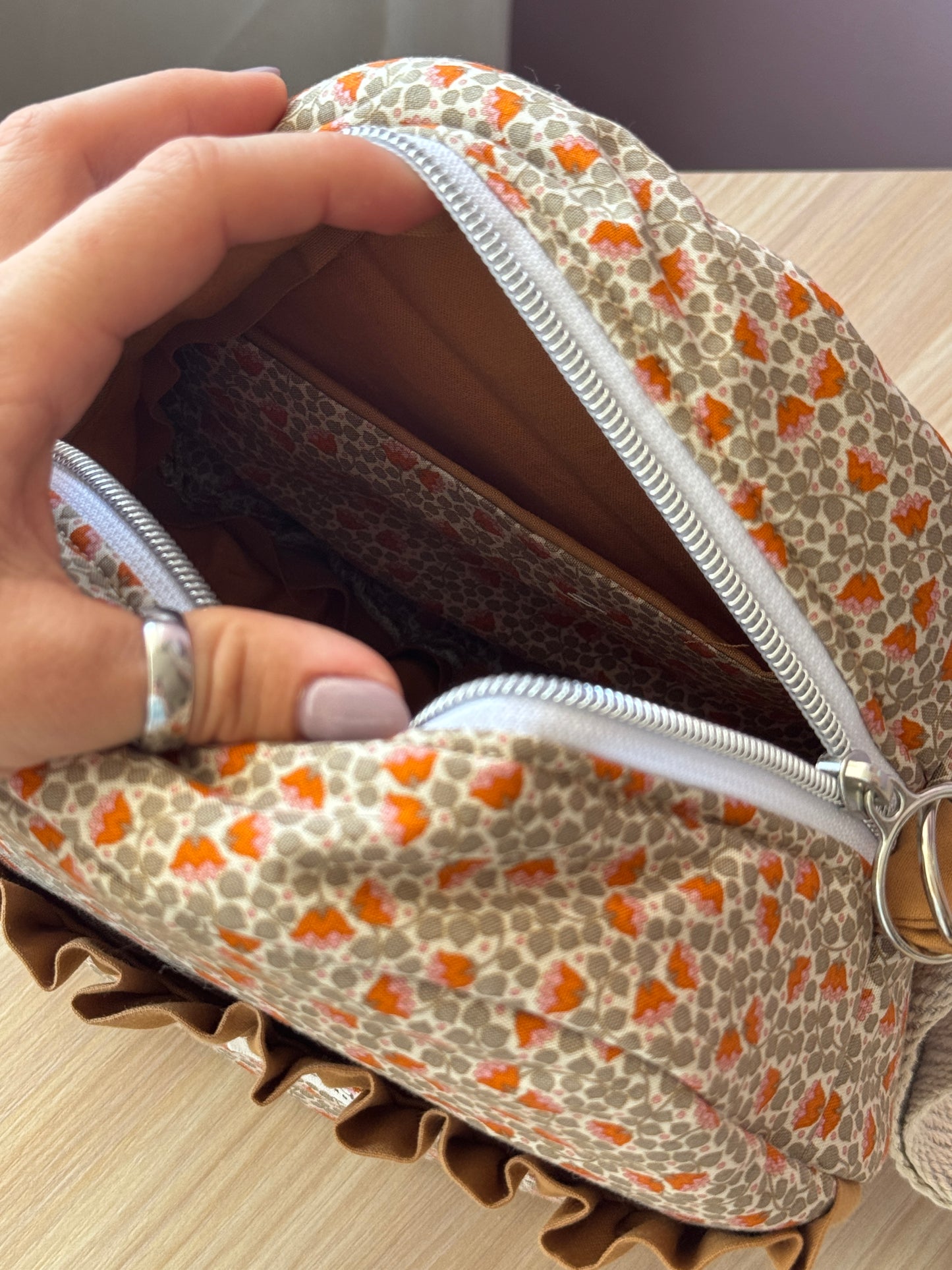 Round shoulder bag jazmín + scrunchie 🌸 4