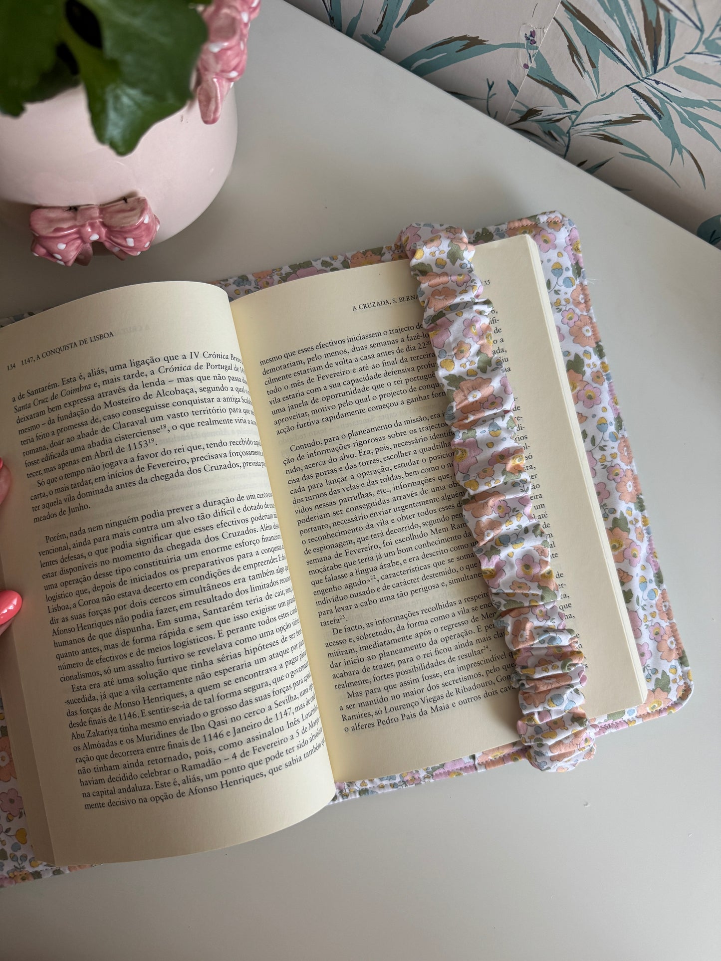 New! Book cover with flaps waffle fabric and cotton flowers.
