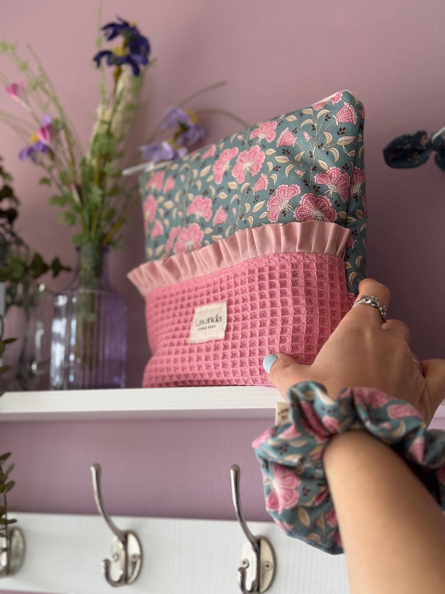b.Cosmetic bag cosmos