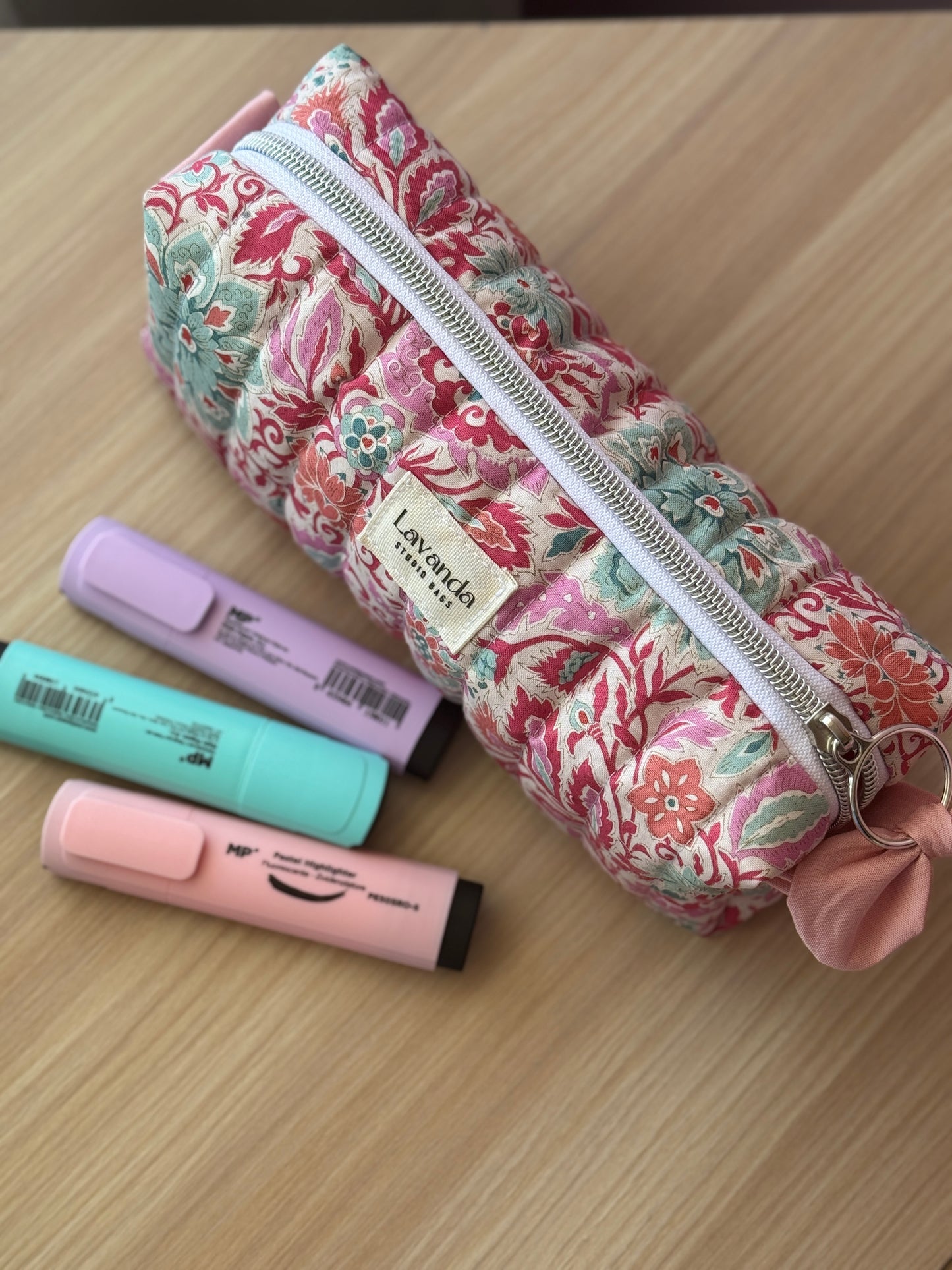 A.Pen cases🌸