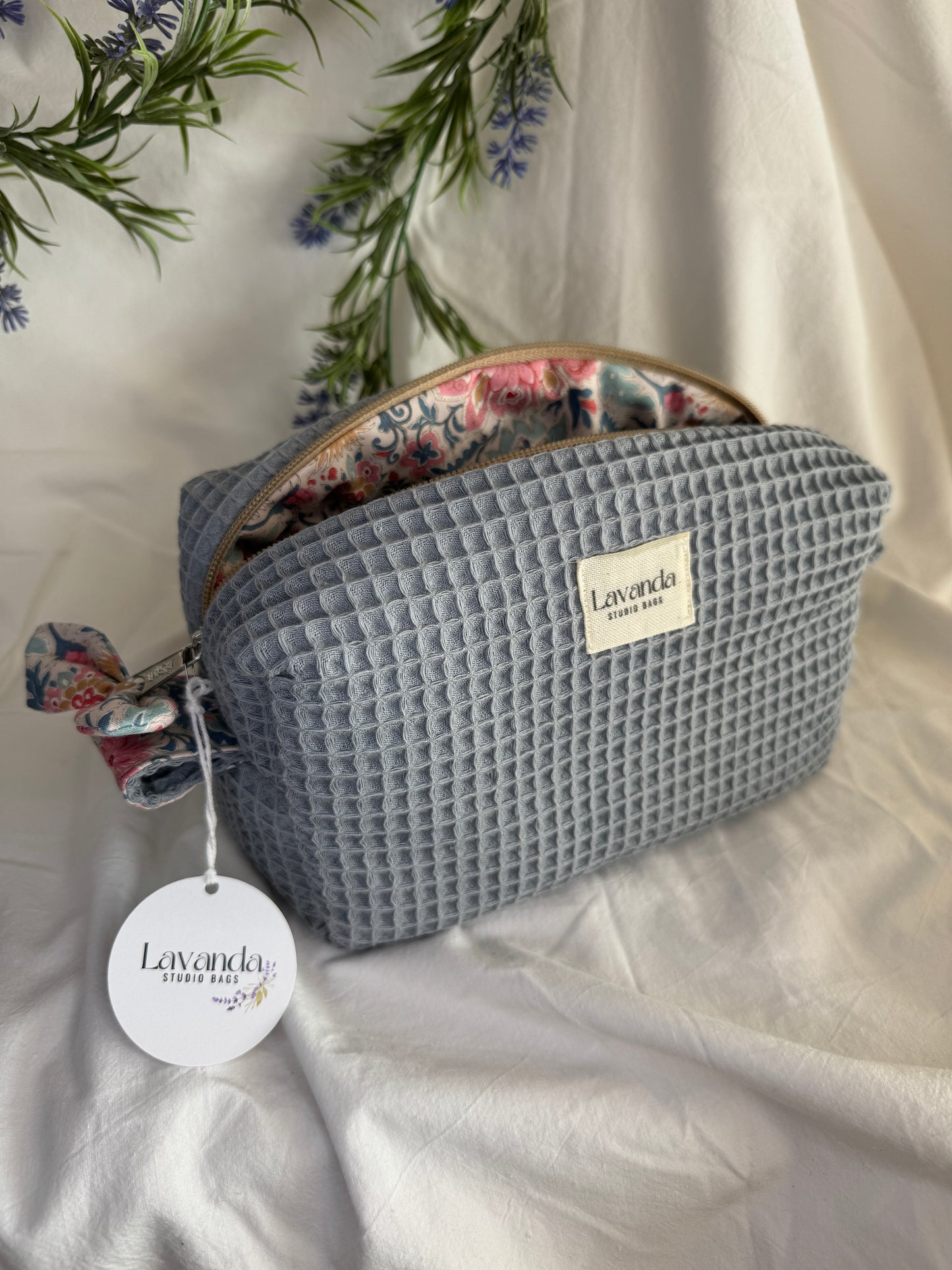 c.Cosmetic bag lilium waffle Blue waffle fabric.