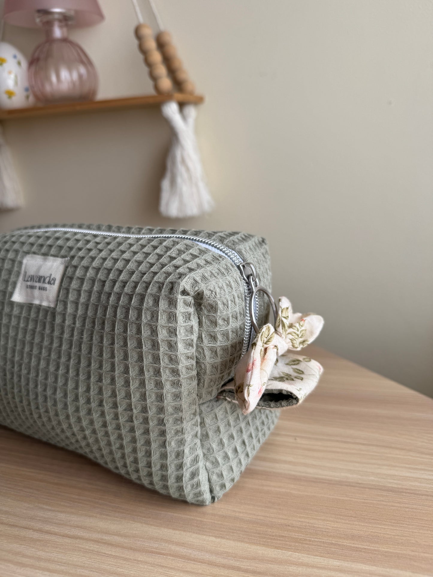 c.Cosmetic bag green waffle