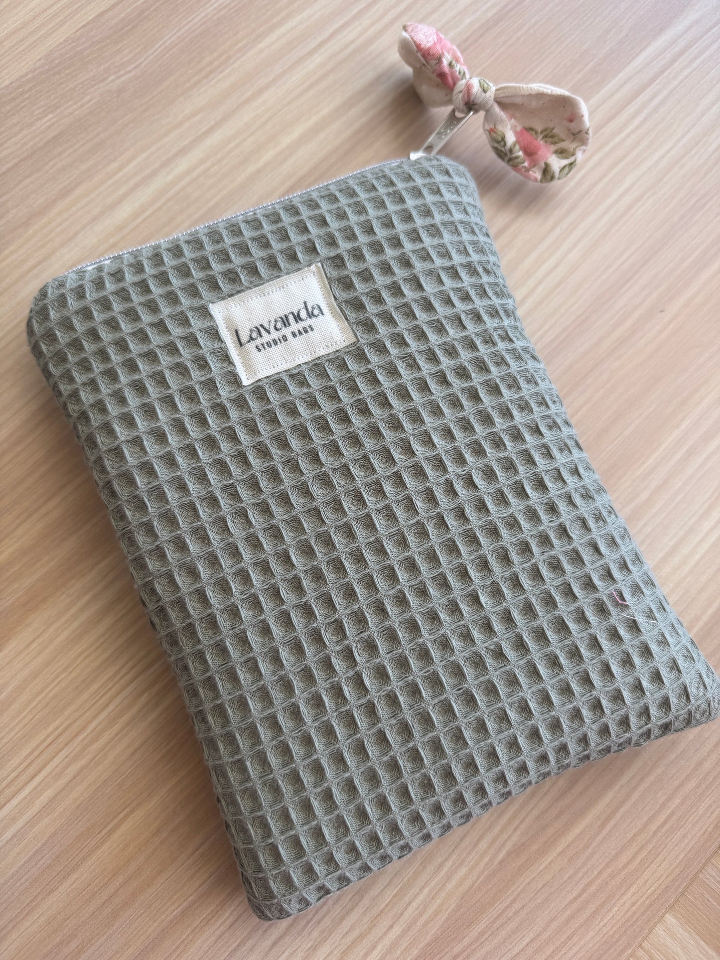 Kindle sleeve floral