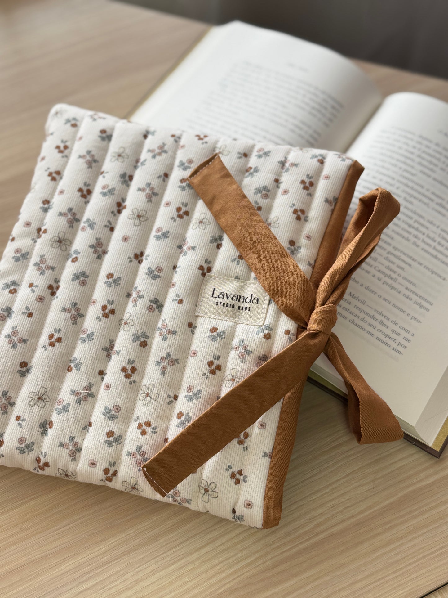 Book cover brown and flowers