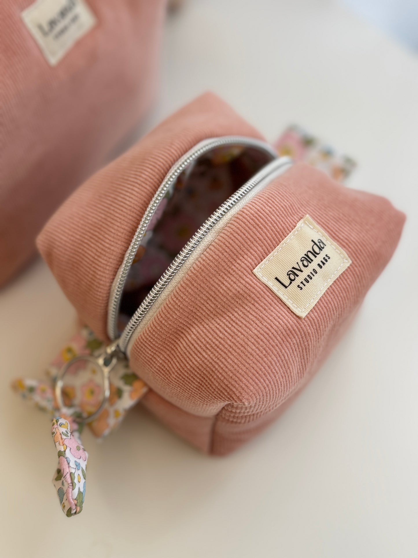 Mini cápsula caixa da felicidade rosa