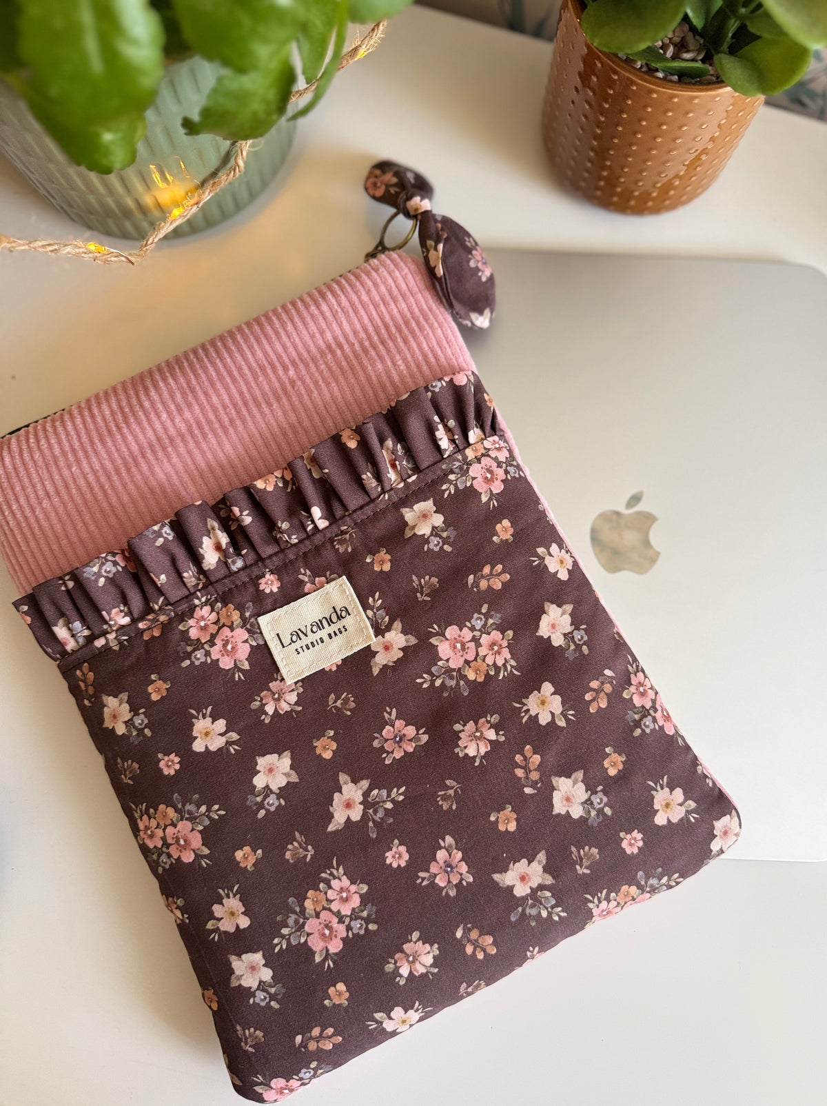 Laptop/ iPad/ tablet sleeve 🍂
