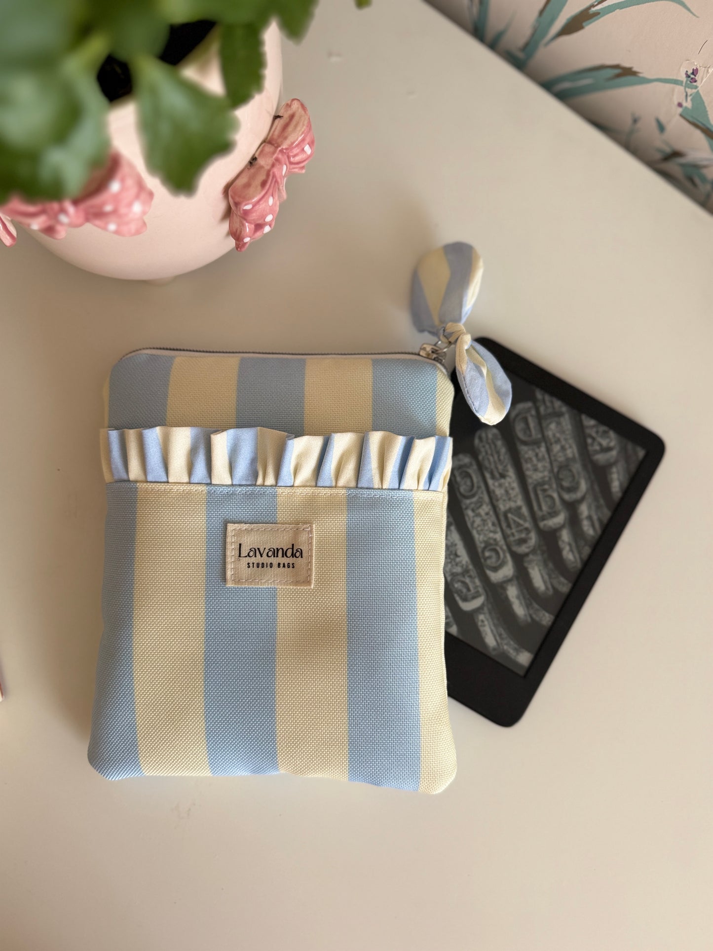 Kindle/ kobo sleeve summer collection🐚