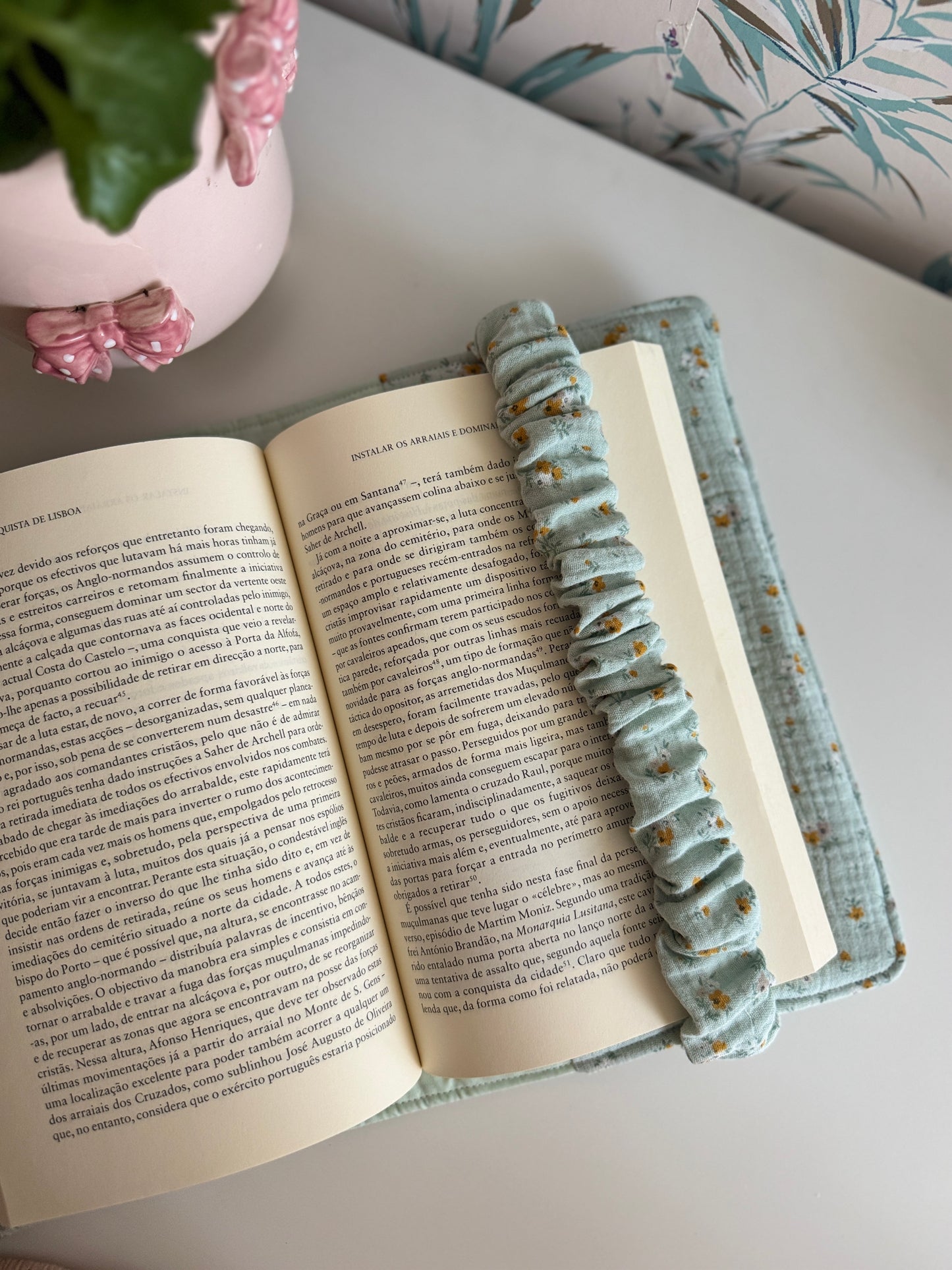 New! Book cover with flaps waffle fabric and cotton flowers.