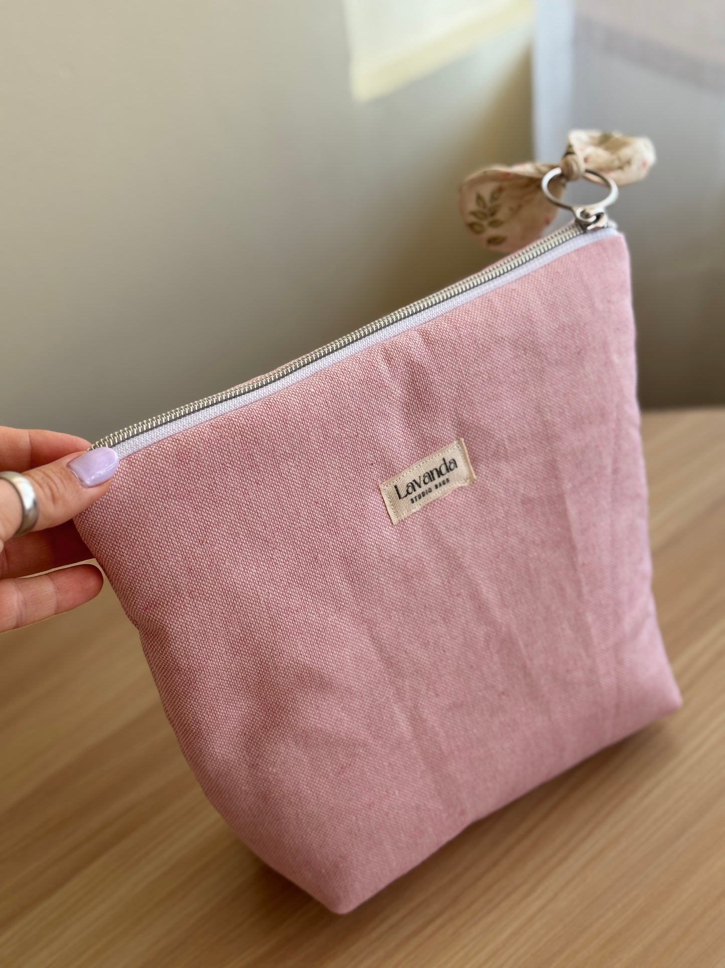 b.Cosmetic bag cosmos pastel pink