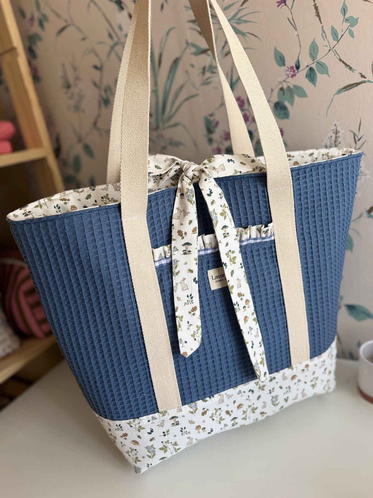 Custom your own Dalia tote bag.