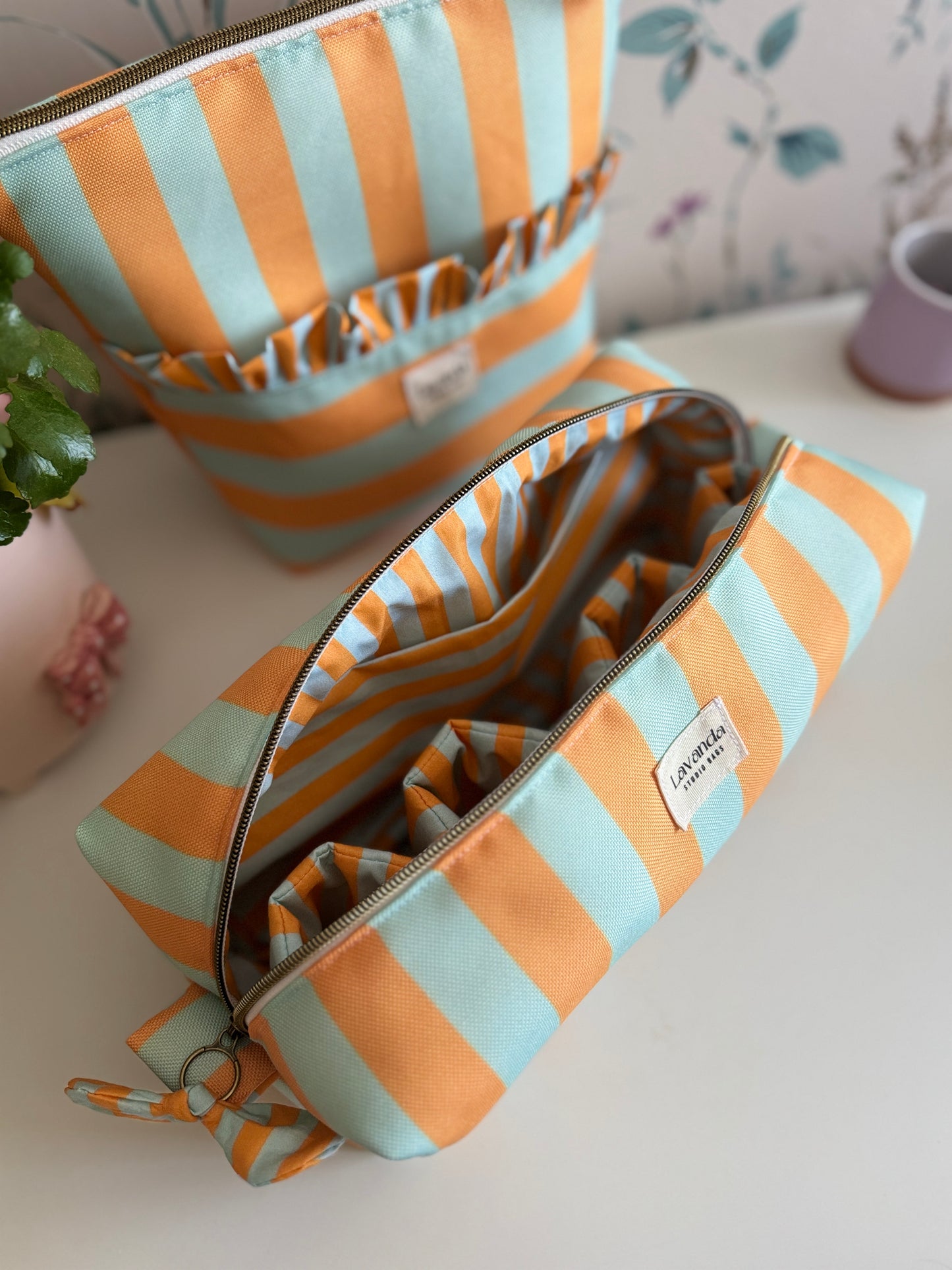 Dyson airwrap bag strap mint and orange