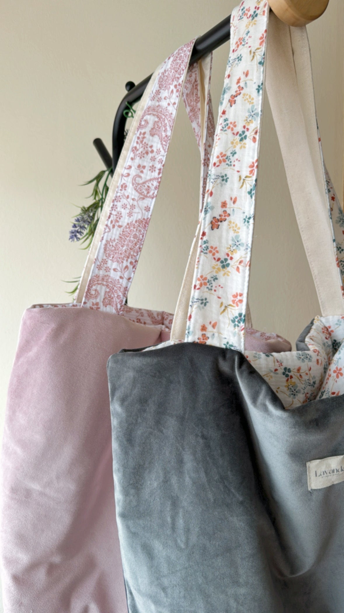 Tote bag velvet grey / lirio line