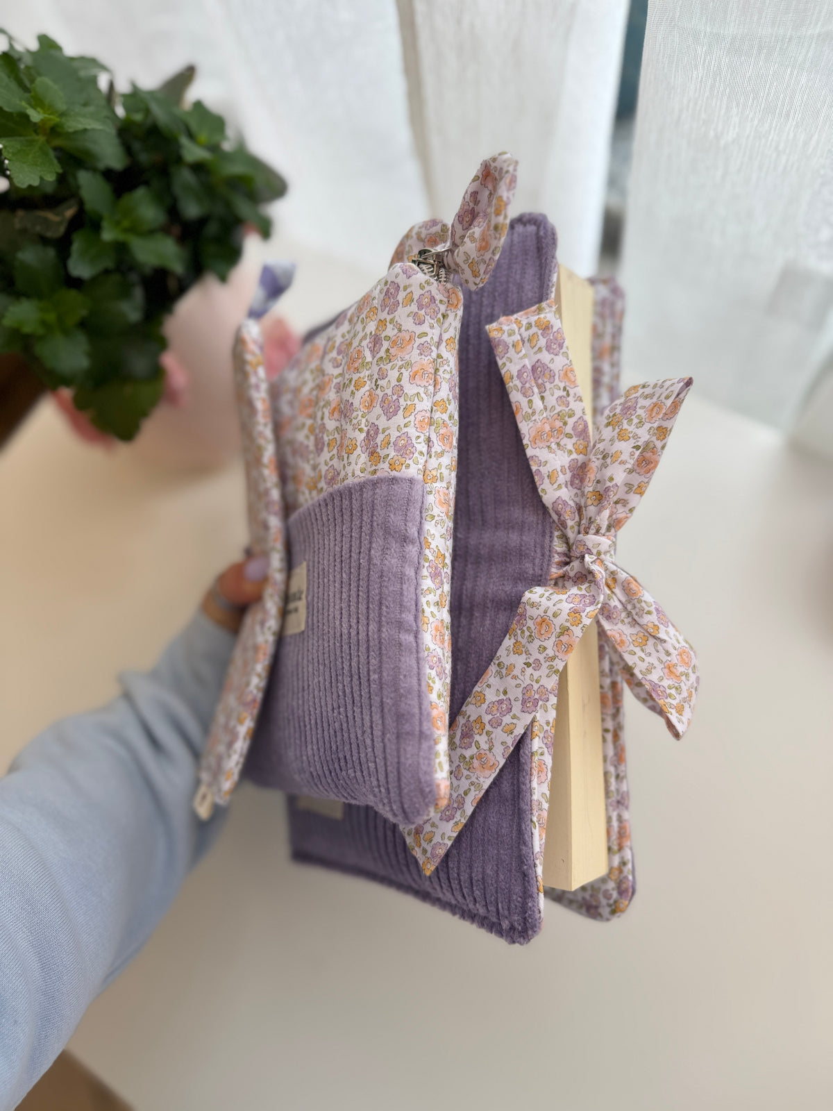Book cover with flaps pana, flowers lilas
