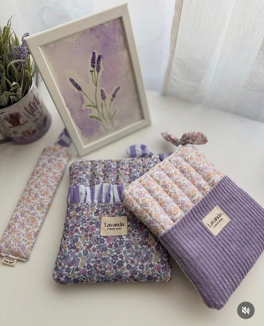 Kindle sleeve lilac lavander pana
