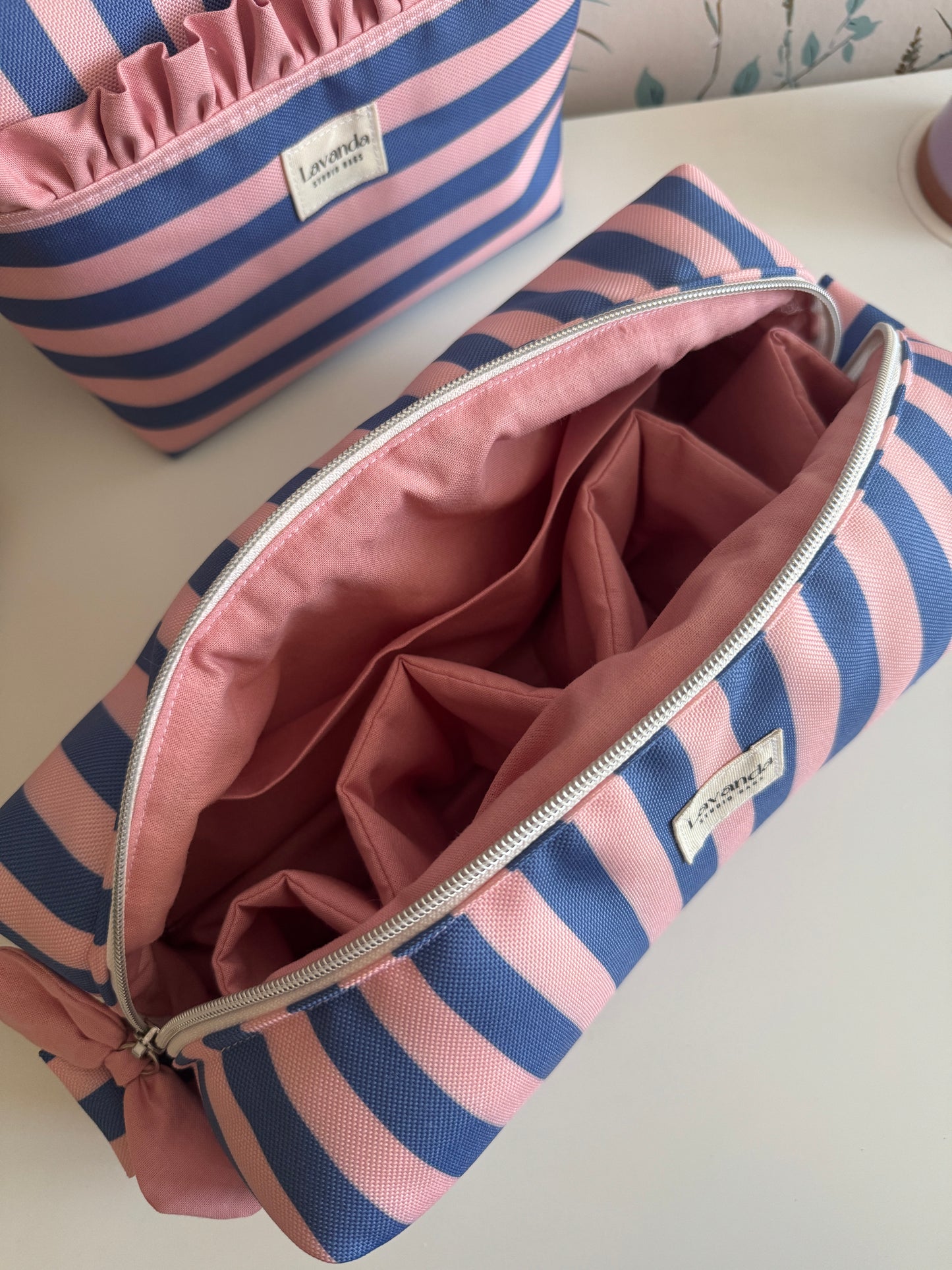 Dyson airwrap bag strap pink and blue