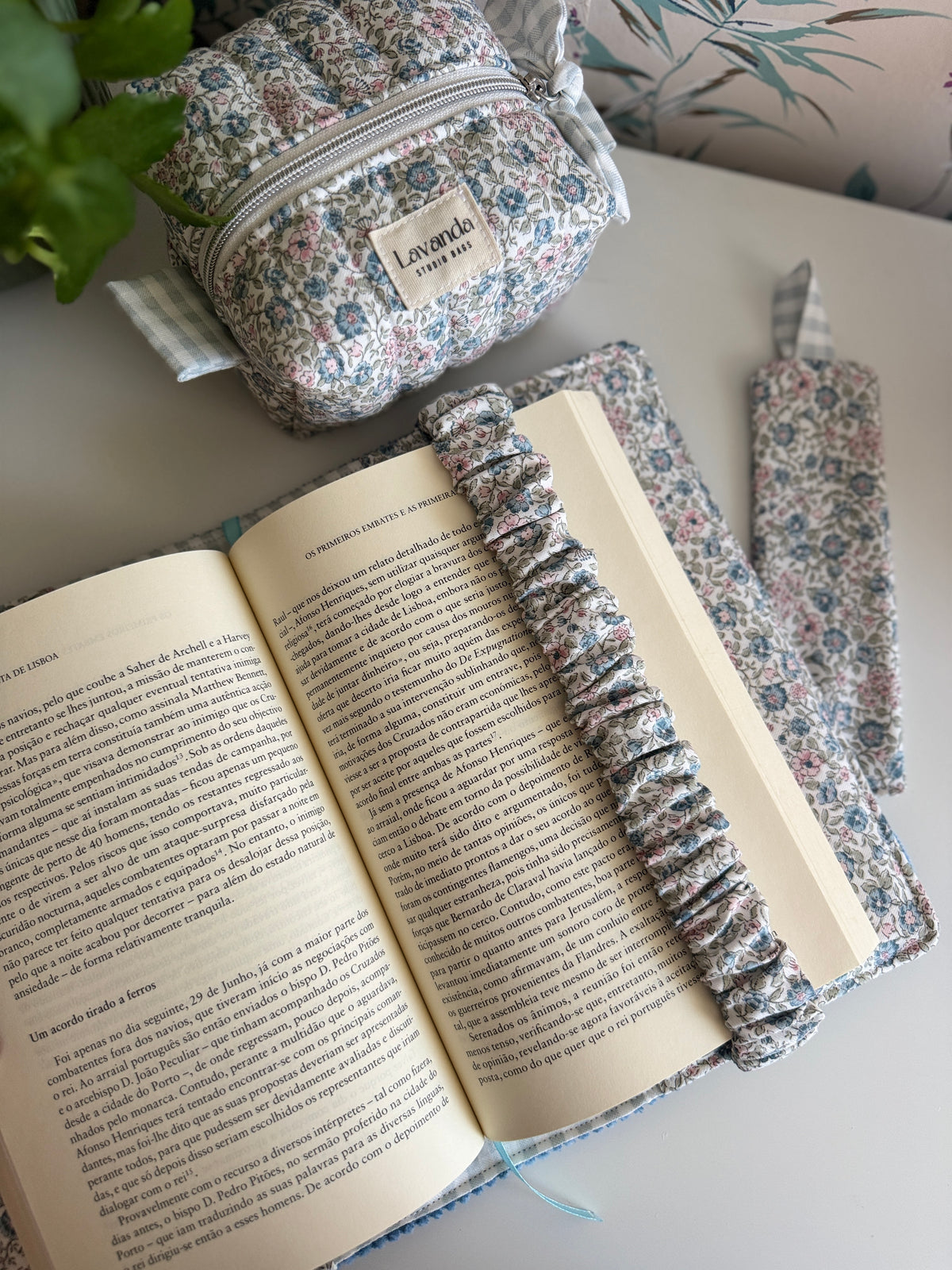 New! Book cover with flaps pana fabric and cotton flowers.