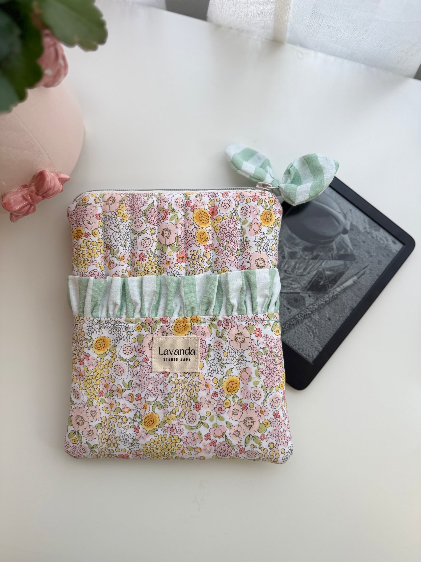 Cápsula para Kindle cor pistácio