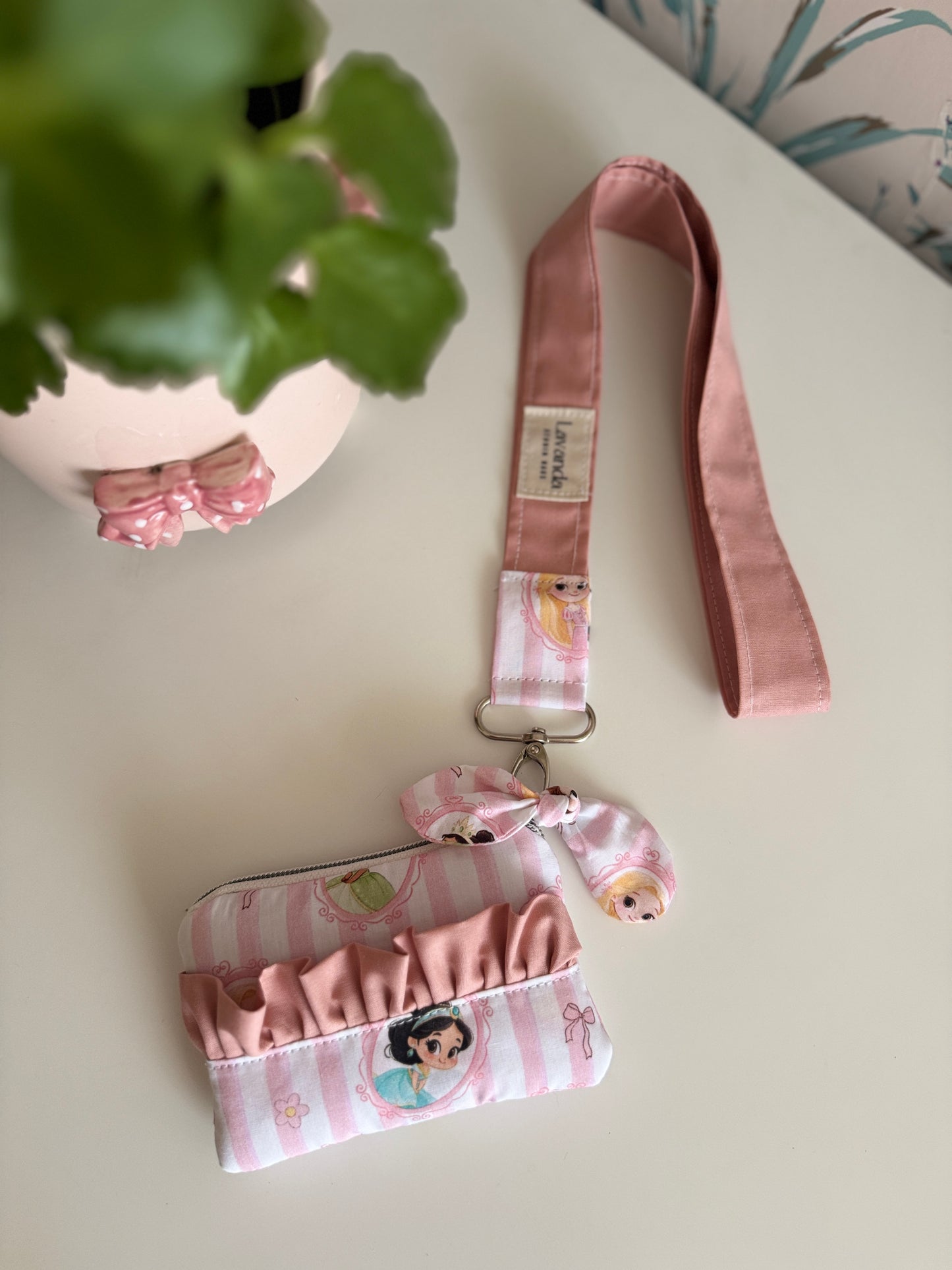Lanyards + mini pouch princess🎀