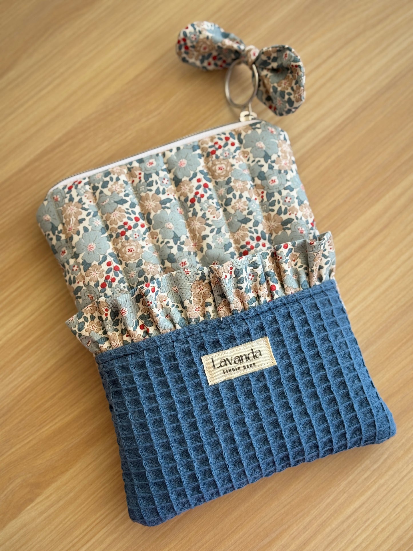 Kindle sleeve blue waffle and pocket