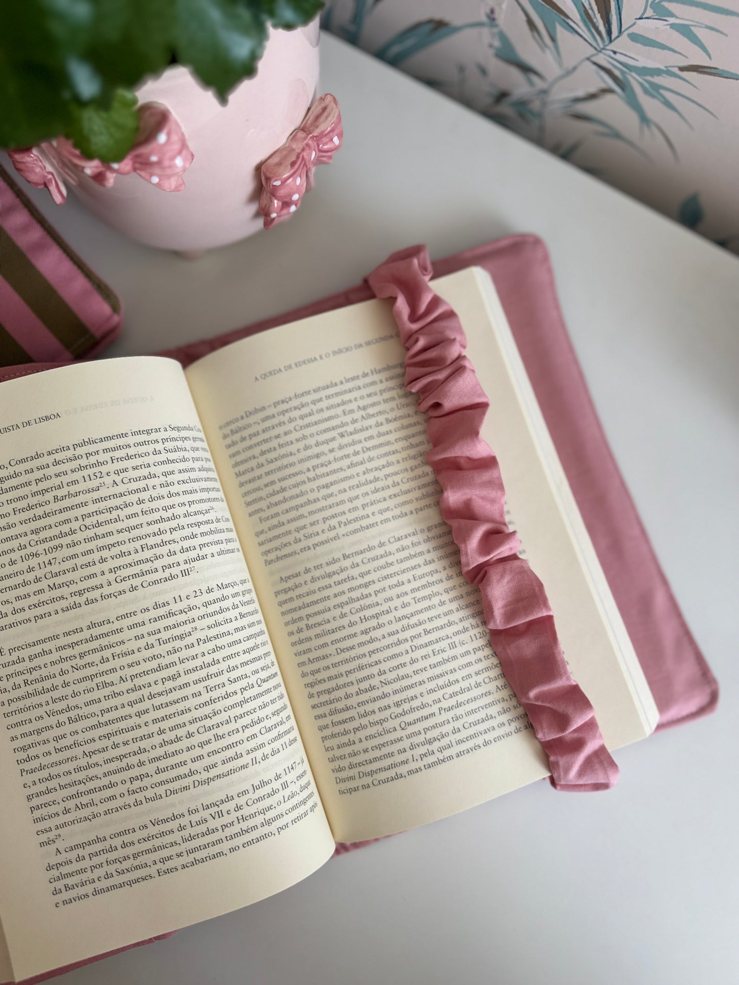 Book cover with flaps strap pink and blue