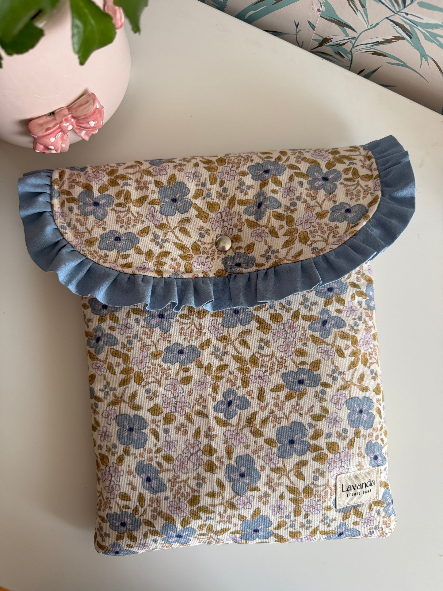 New! Floral ruffle book sleeve and blue flower