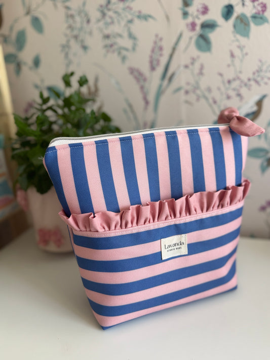 Cosmetic bag cosmos🏖️ strap punk and blue