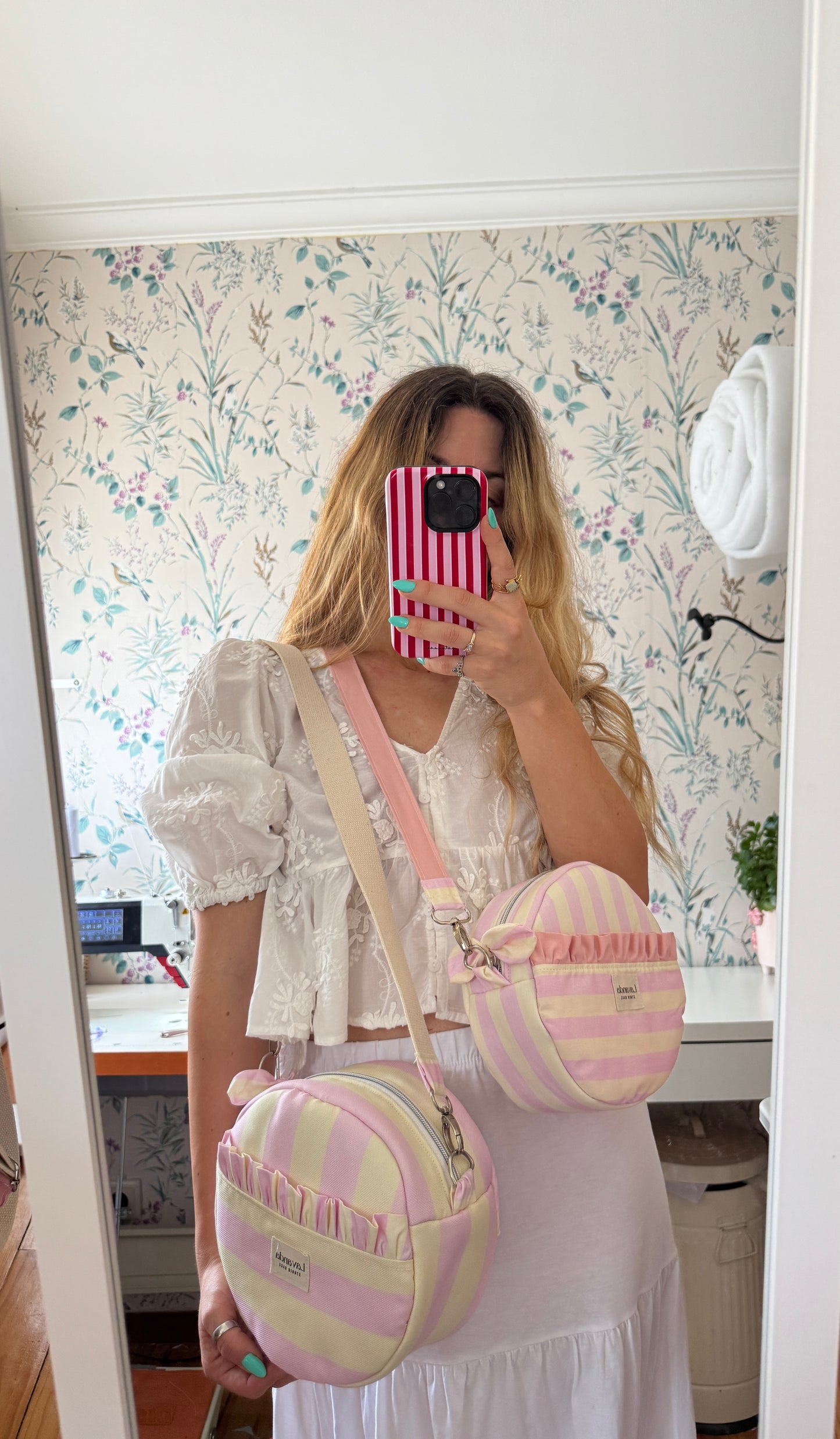 Round shoulder bag jazmín summer collection pink and pastel yellow