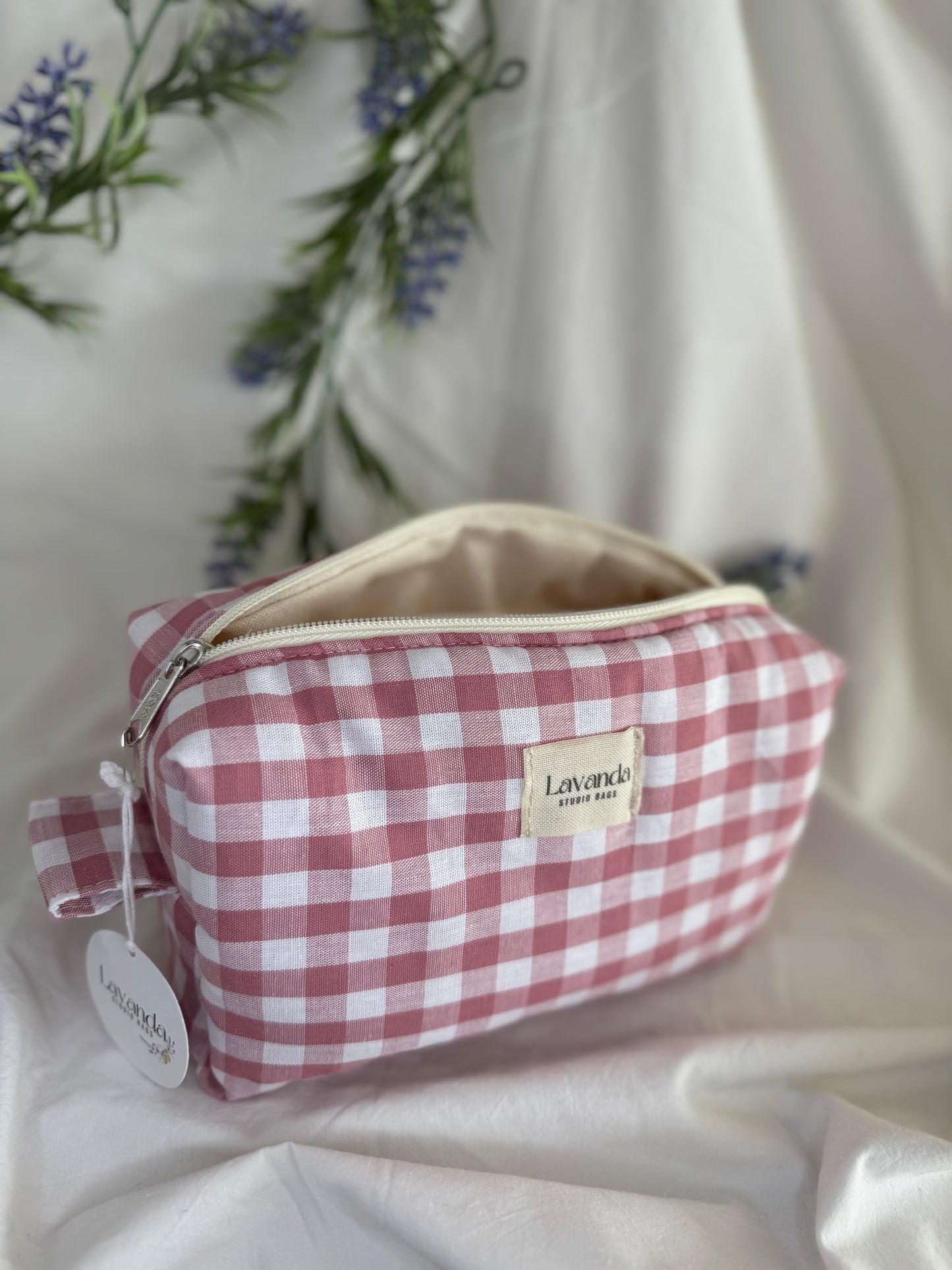 Cosmetic bag Georgina,pink squares