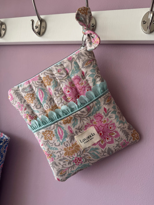 Kindle sleeve floral