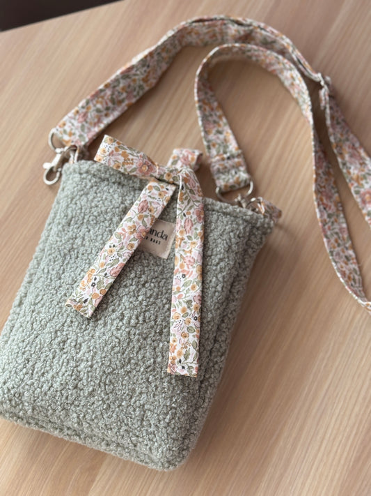 Teddy phone crossbody 3🍂