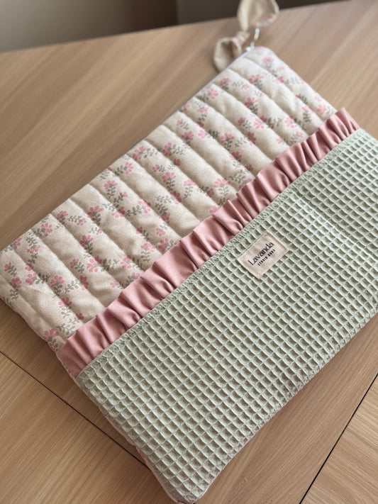 Pastel pink flower and mint waffle lpad case.