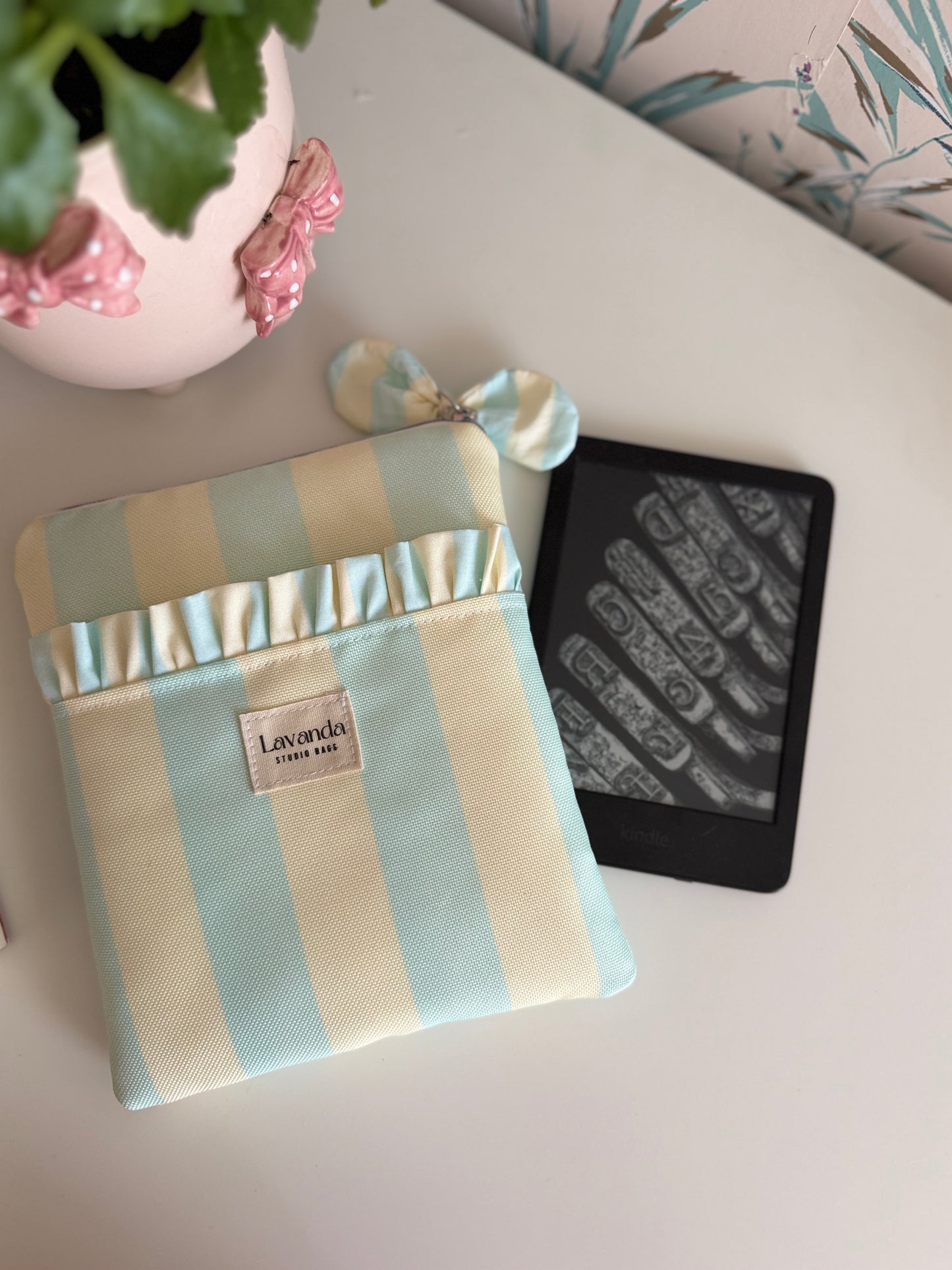 Kindle/ kobo sleeve summer collection🐚