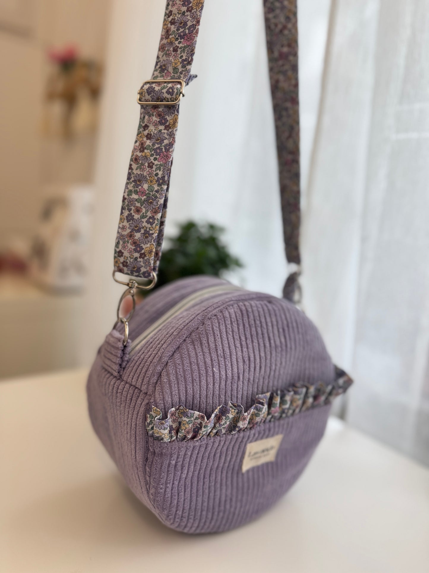 Round shoulder bag jazmín 🪻
