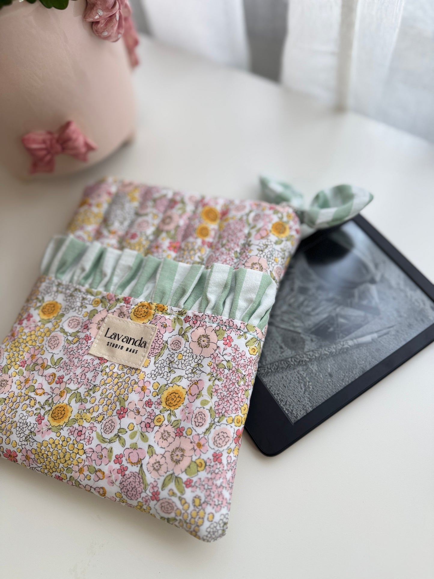 Cápsula para Kindle cor pistácio