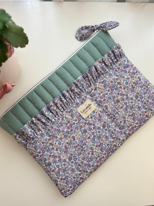 laptop/ iPad/ MacBook / tablet case green and lilac flowers
